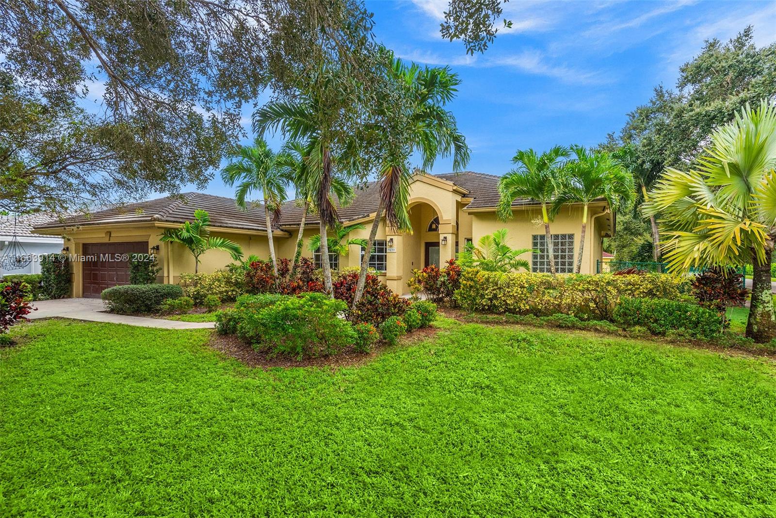 9690 NW 39th Ct, Cooper City, Florida image 4