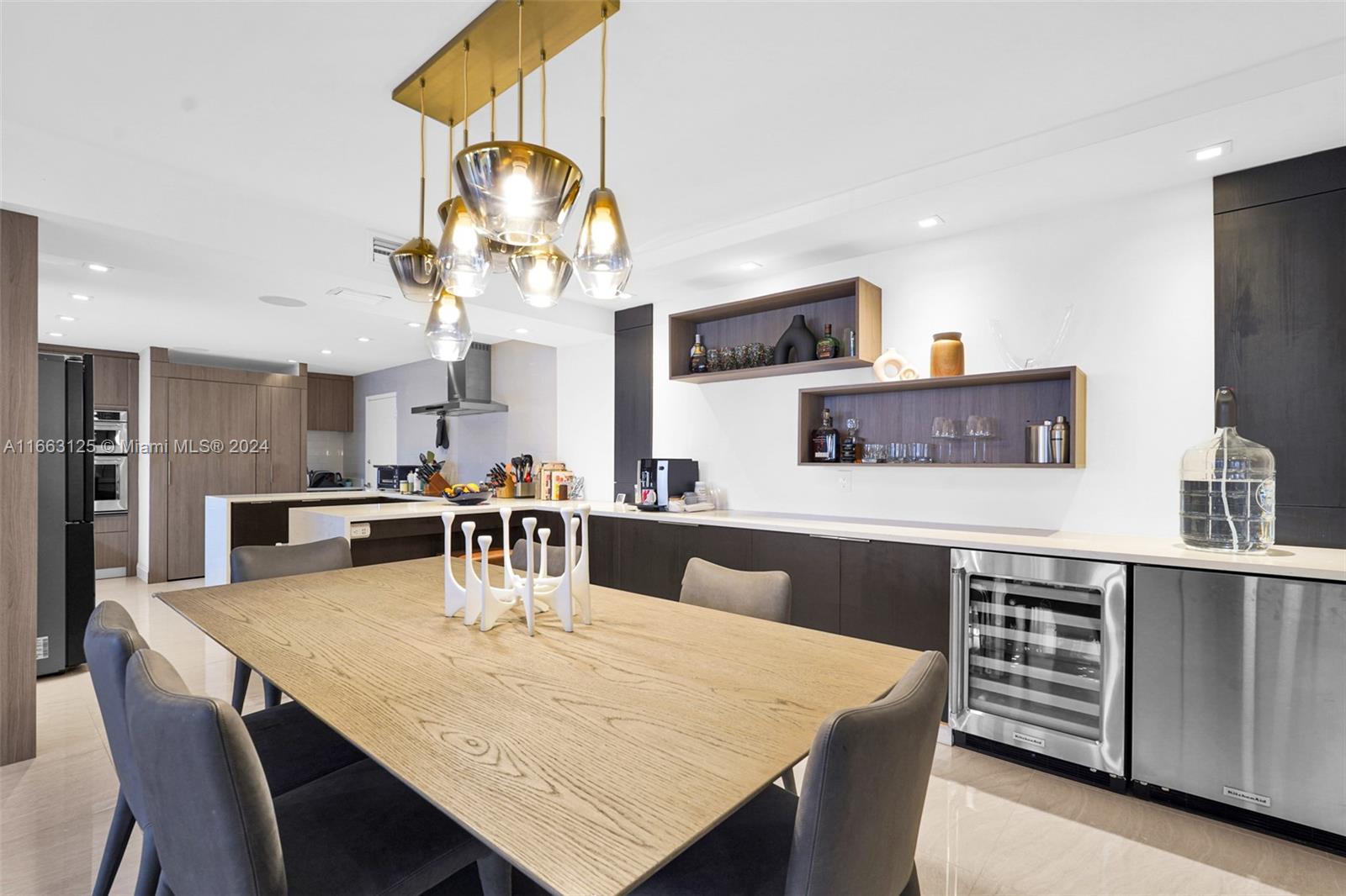 10155 Collins Ave #1106, Bal Harbour FL 33154