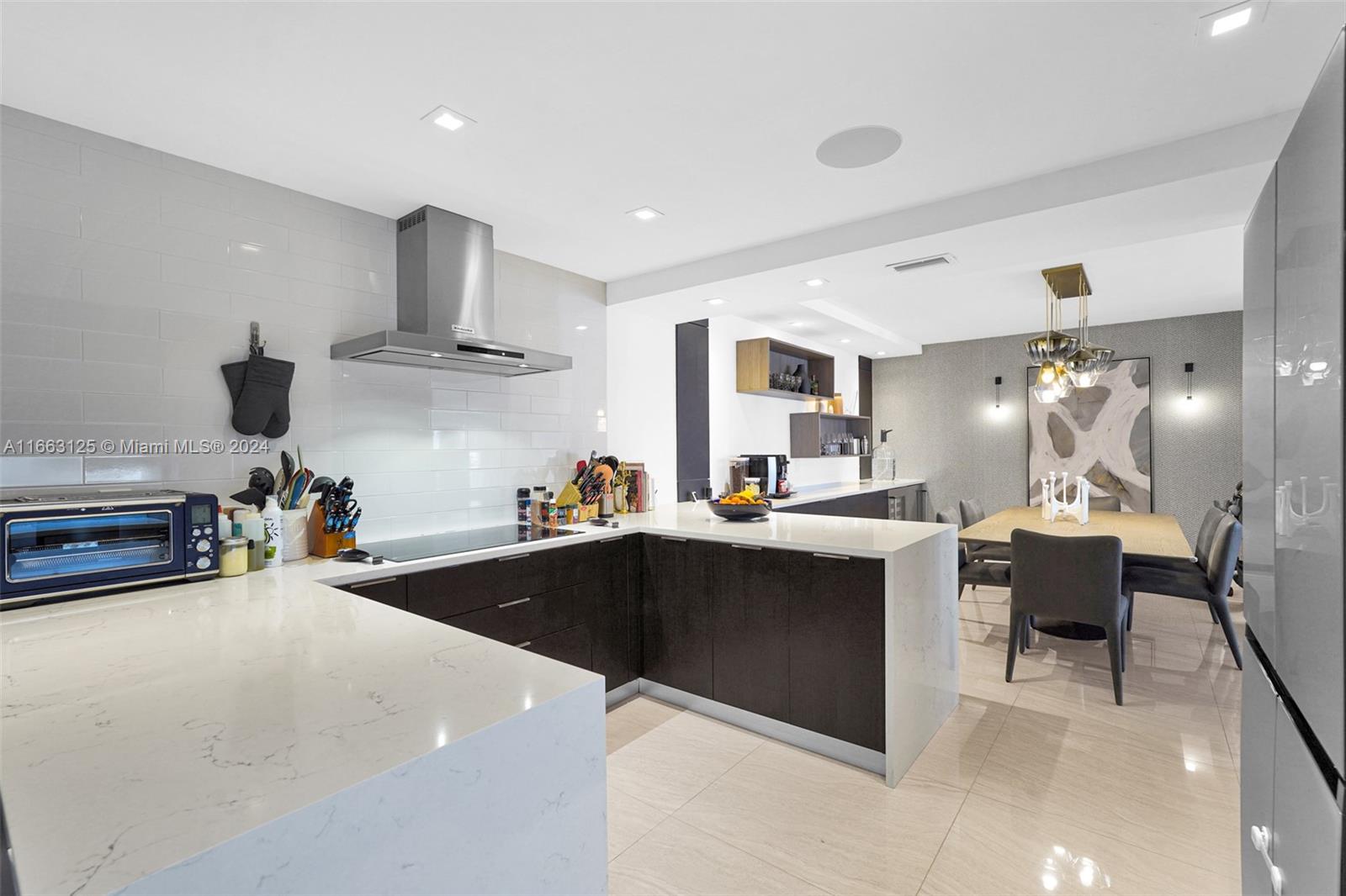 10155 Collins Ave #1106, Bal Harbour FL 33154