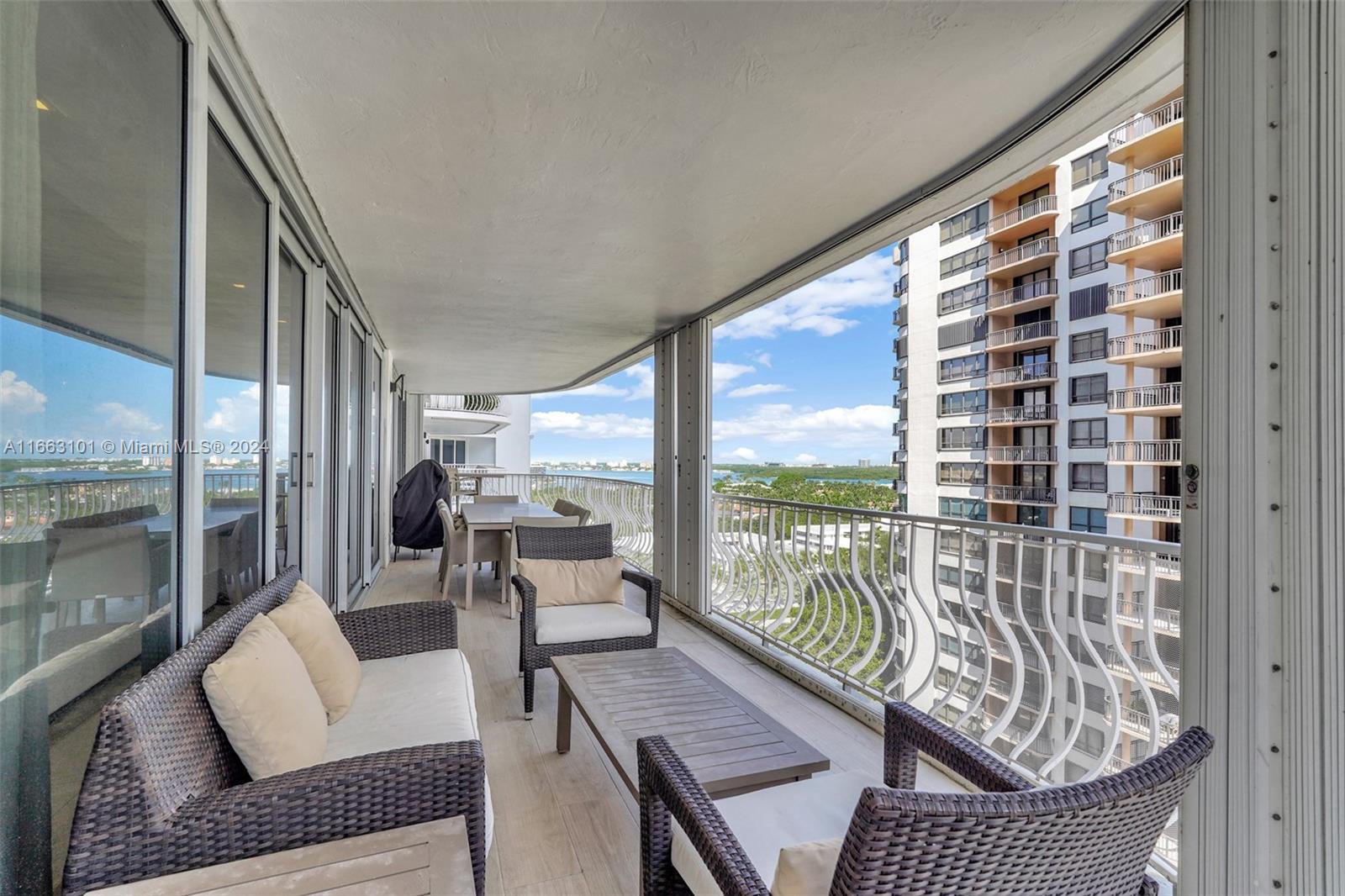 10155 Collins Ave #1106, Bal Harbour, Florida image 7