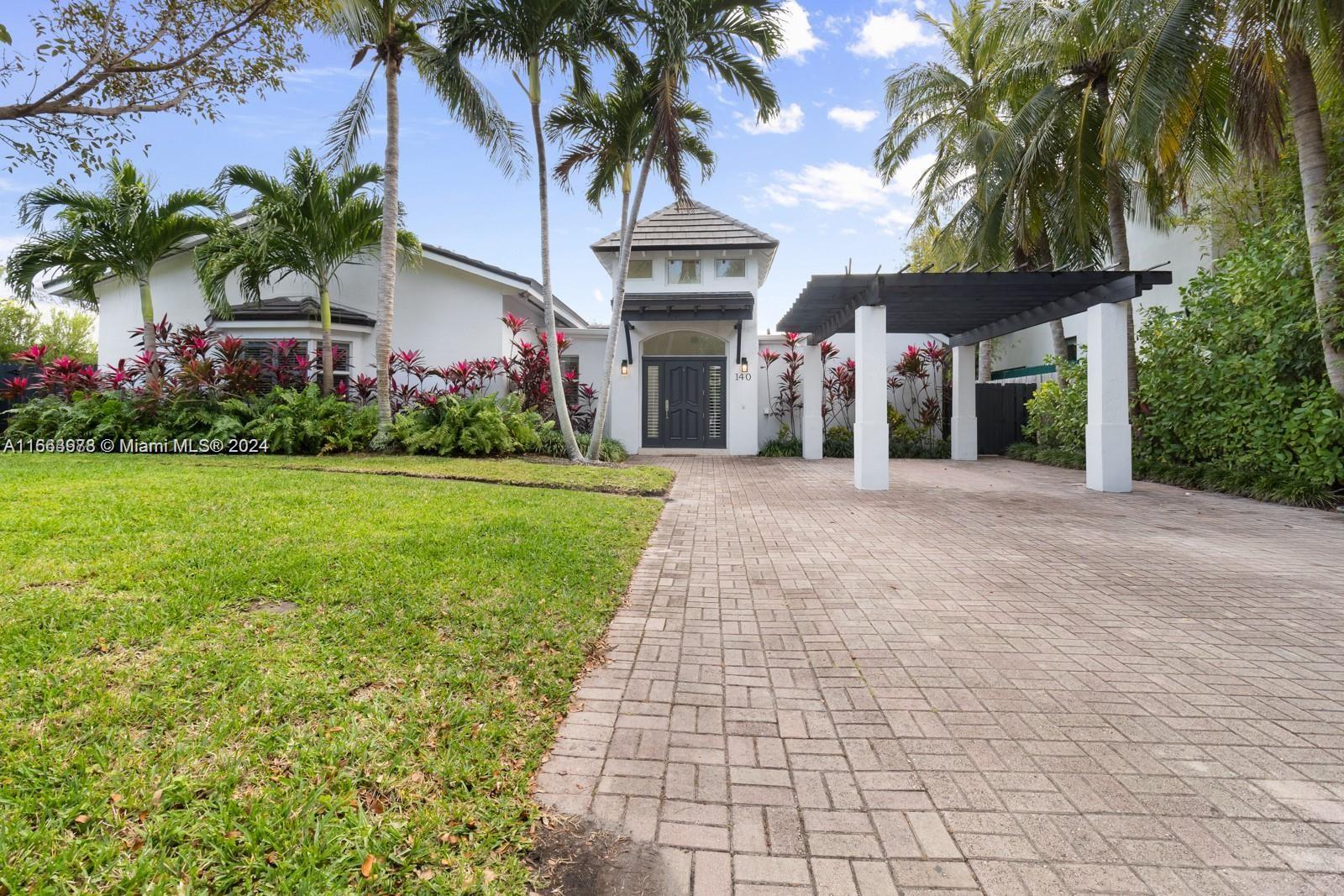 140 W Mashta Dr, Key Biscayne, Florida image 2