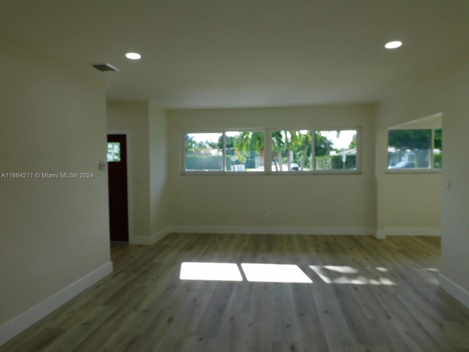 401 Ponce De Leon Blvd, Coral Gables, Florida image 11