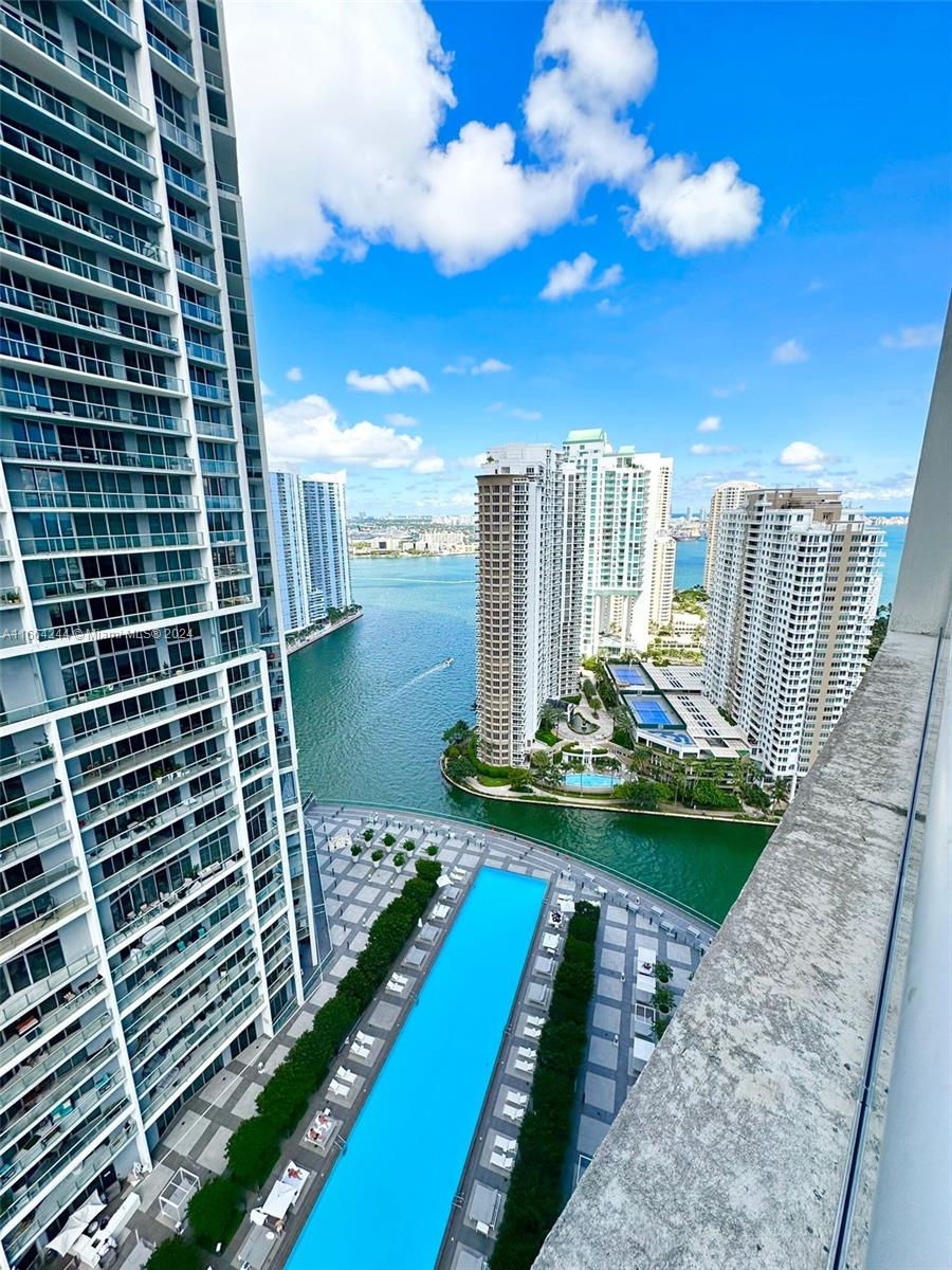 495 Brickell Ave #3210, Miami FL 33131