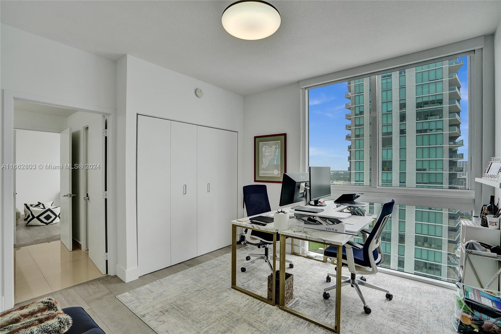 600 NE 27th St #2901, Miami FL 33137