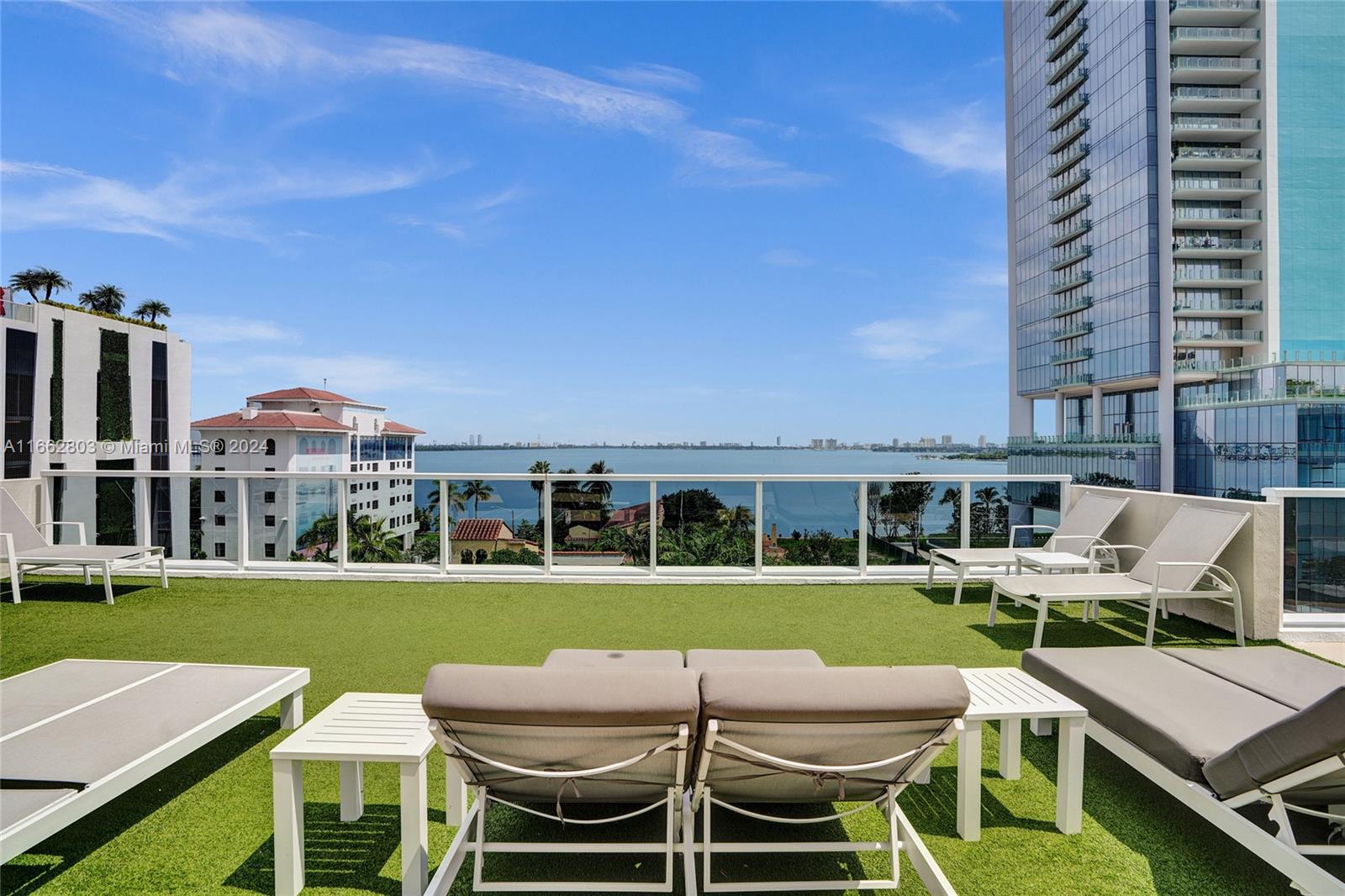 600 NE 27th St #2901, Miami FL 33137