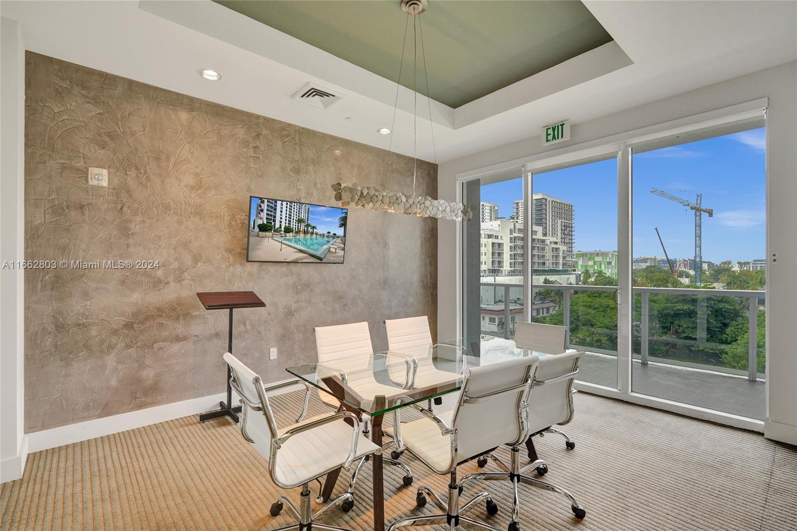 600 NE 27th St #2901, Miami FL 33137