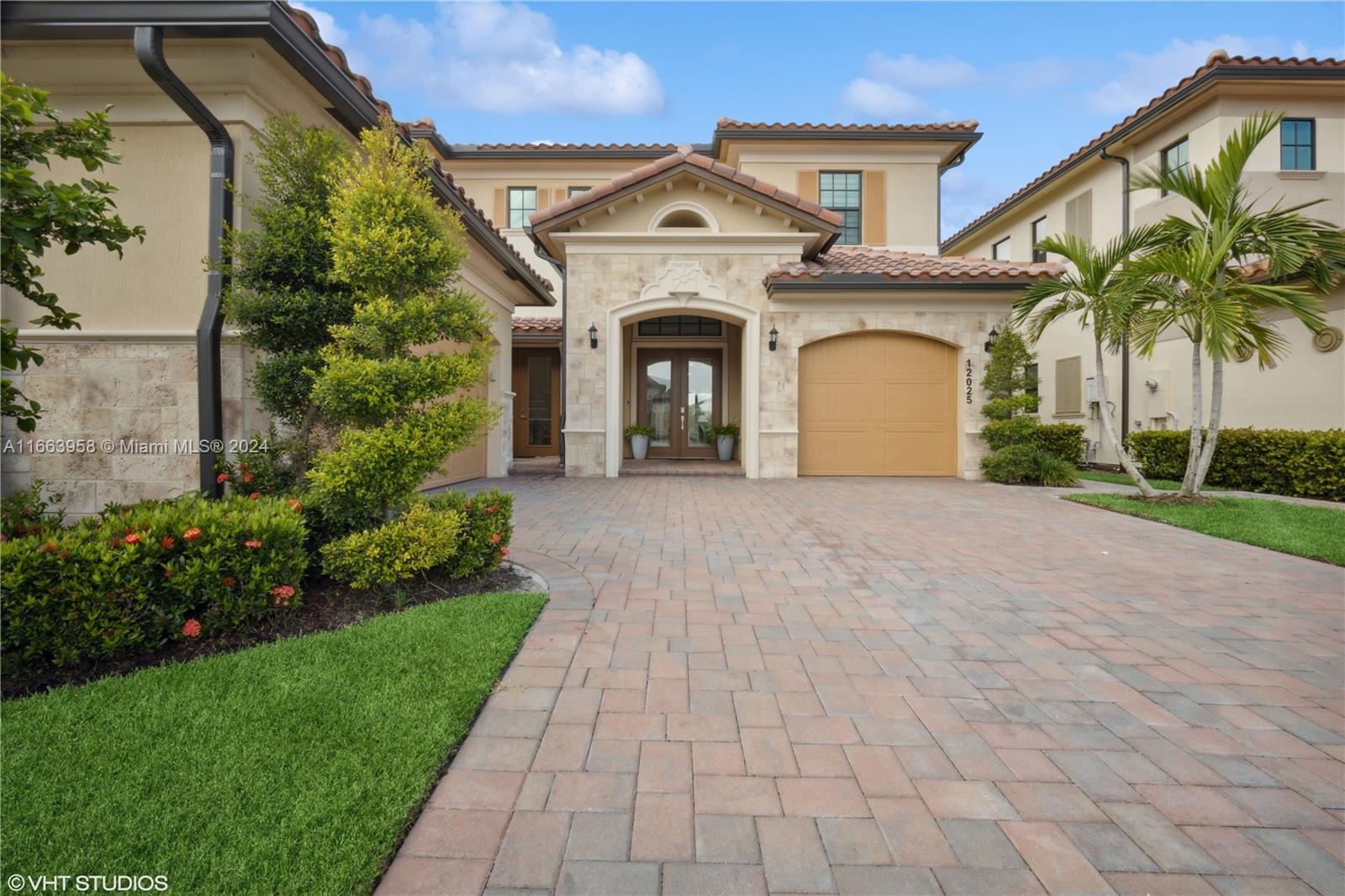 12025 Lake Trail Ln, Parkland, Florida image 3