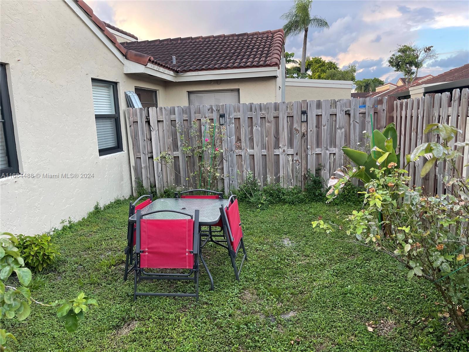 6268 NW 170th Ter, Hialeah, Florida image 34