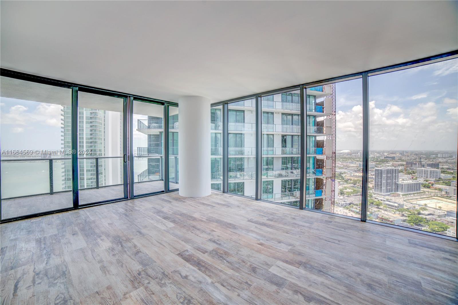 650 NE 32nd St #4001, Miami, Florida image 2