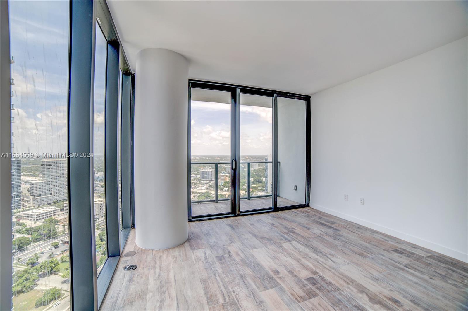 650 NE 32nd St #4001, Miami, Florida image 3