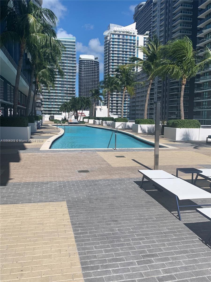 60 SW 13th St #4211, Miami FL 33130