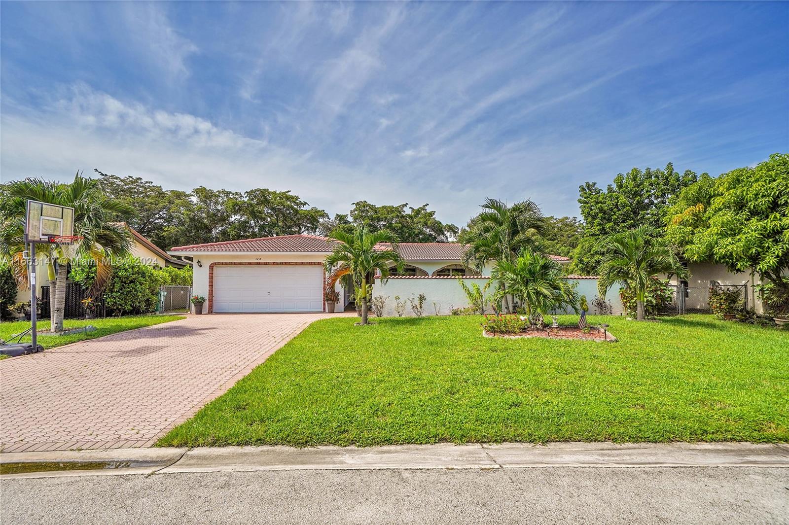 2458 NW 118th Ter, Coral Springs, Florida image 1