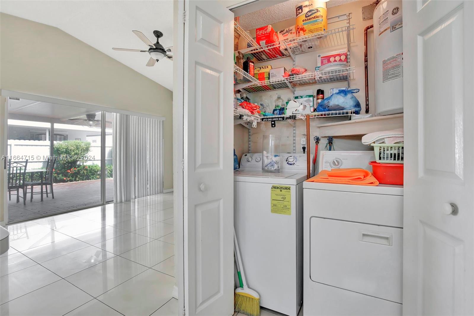 7481 NW 167th Ter, Hialeah, Florida image 22