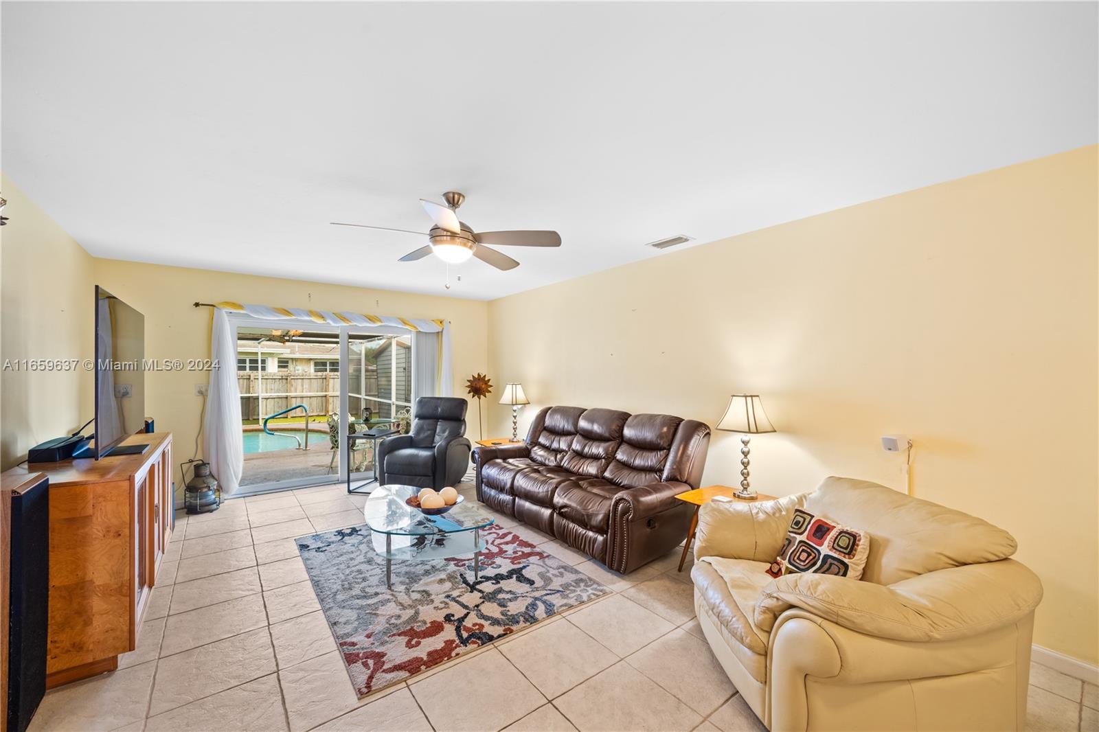 8261 NW 12th St, Pembroke Pines, Florida image 11