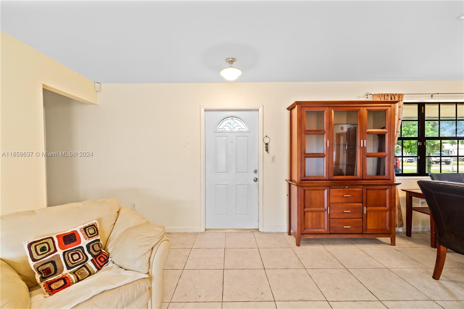 8261 NW 12th St, Pembroke Pines, Florida image 9