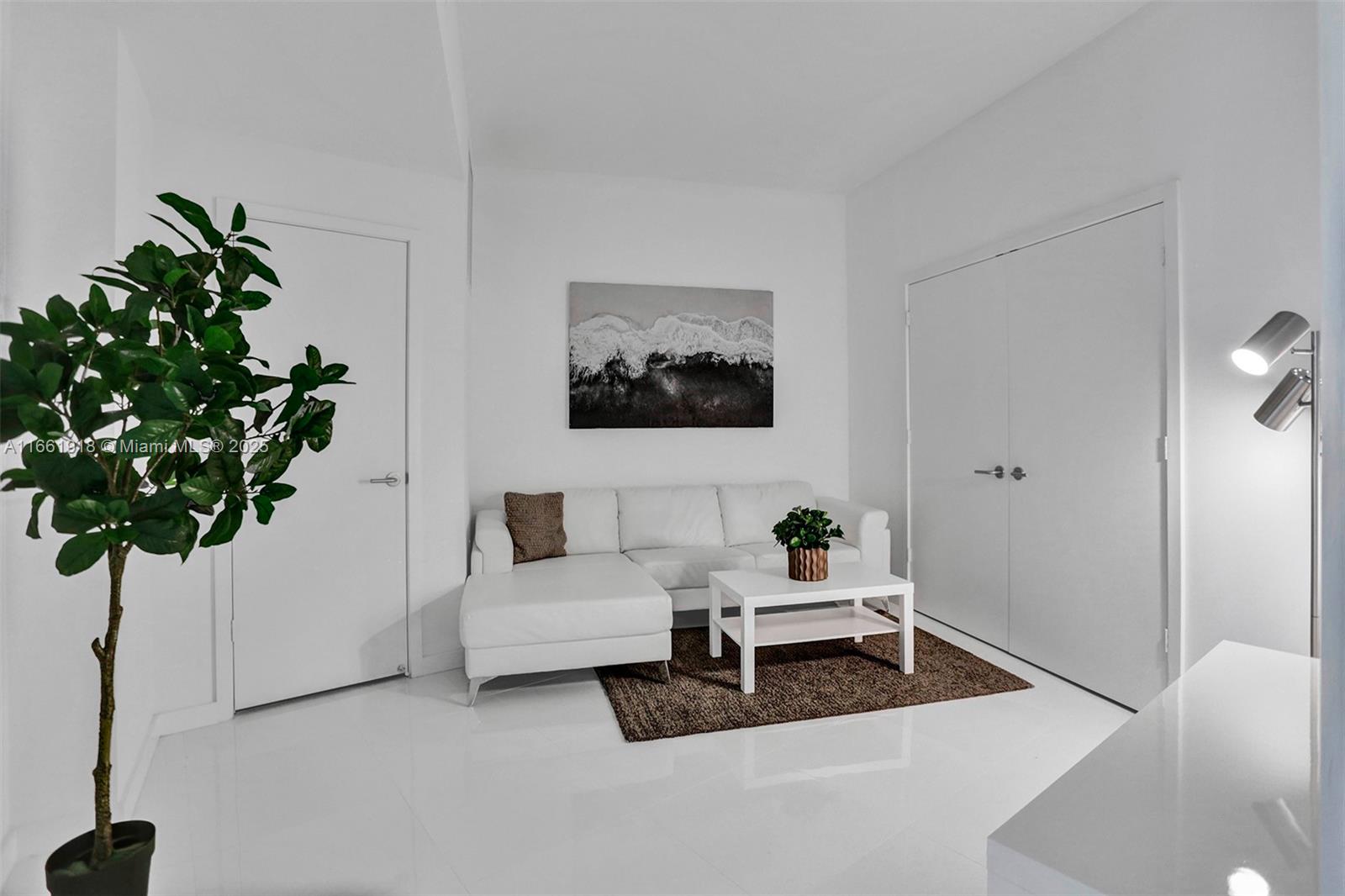 851 NE 1st Ave #1801, Miami FL 33132