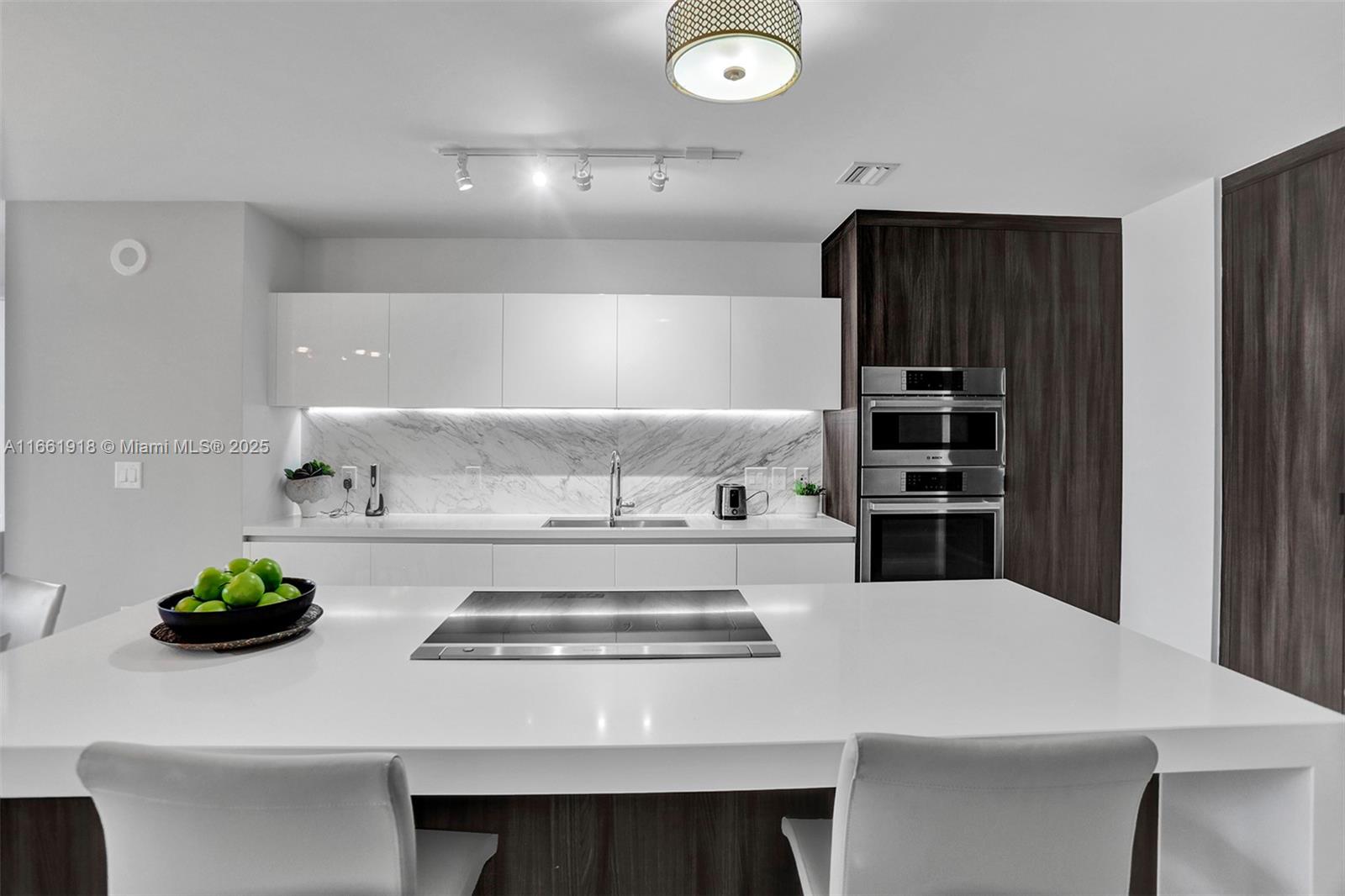 851 NE 1st Ave #1801, Miami FL 33132