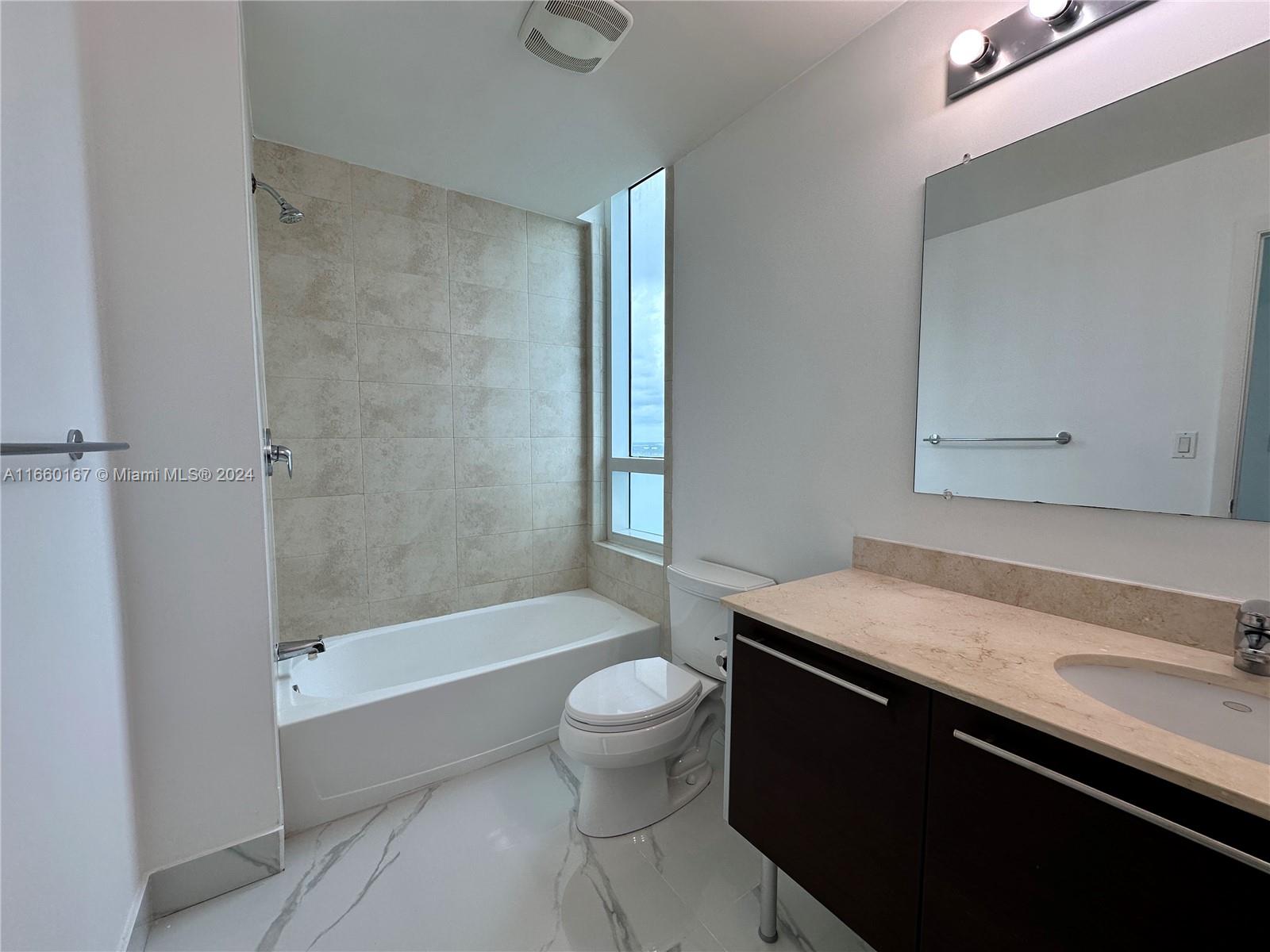 1900 N Bayshore Dr #3202, Miami, Florida image 9