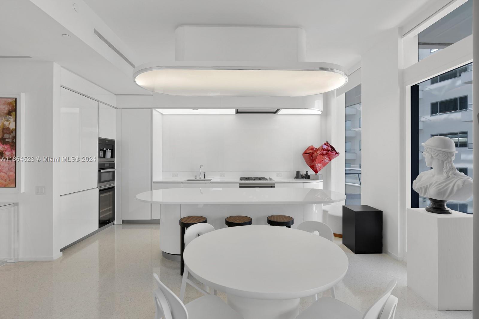 3315 Collins Ave #5D, Miami Beach FL 33140