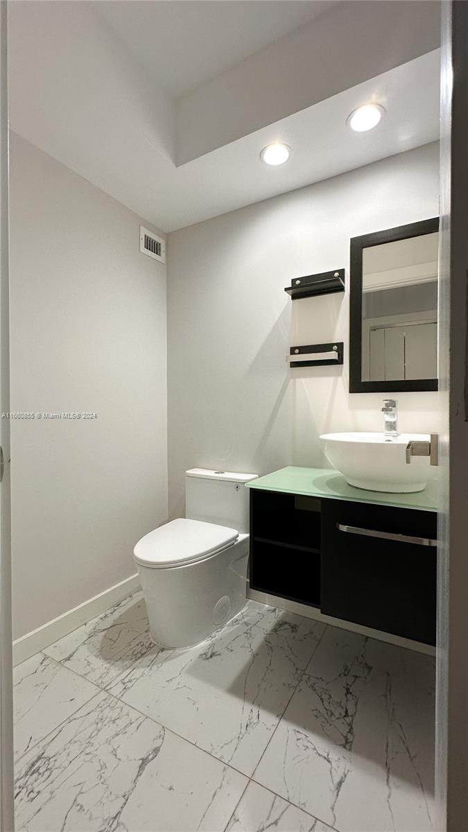 17021 N Bay Rd #1011, Sunny Isles Beach, Florida image 36