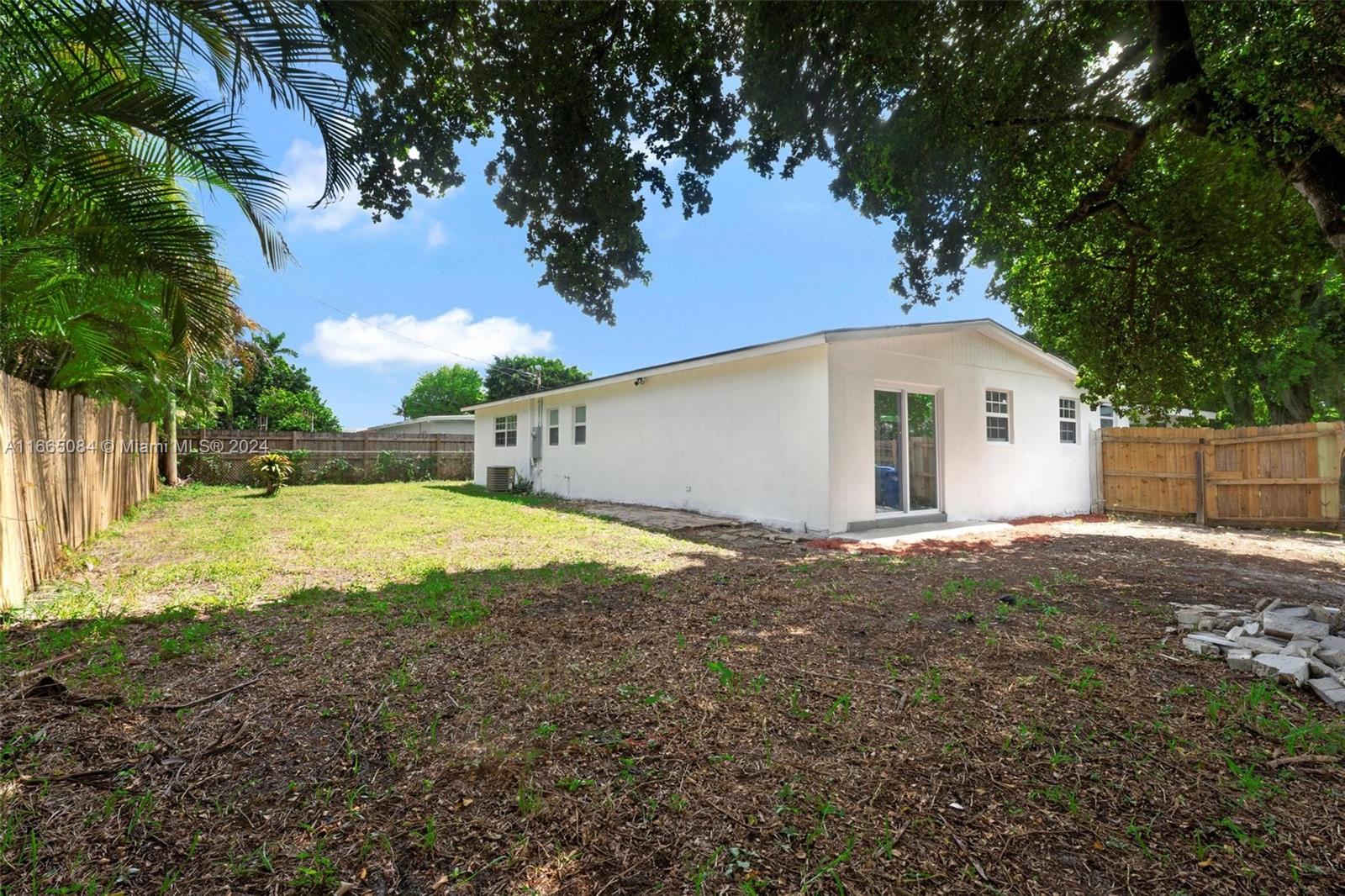 4971 NW 11th Pl, Lauderhill, Florida image 33