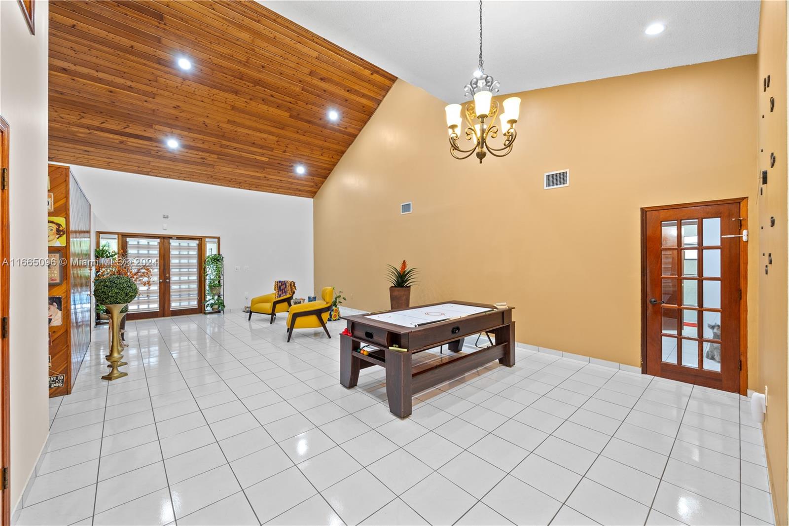 Residential, Miami Lakes, Florida image 30