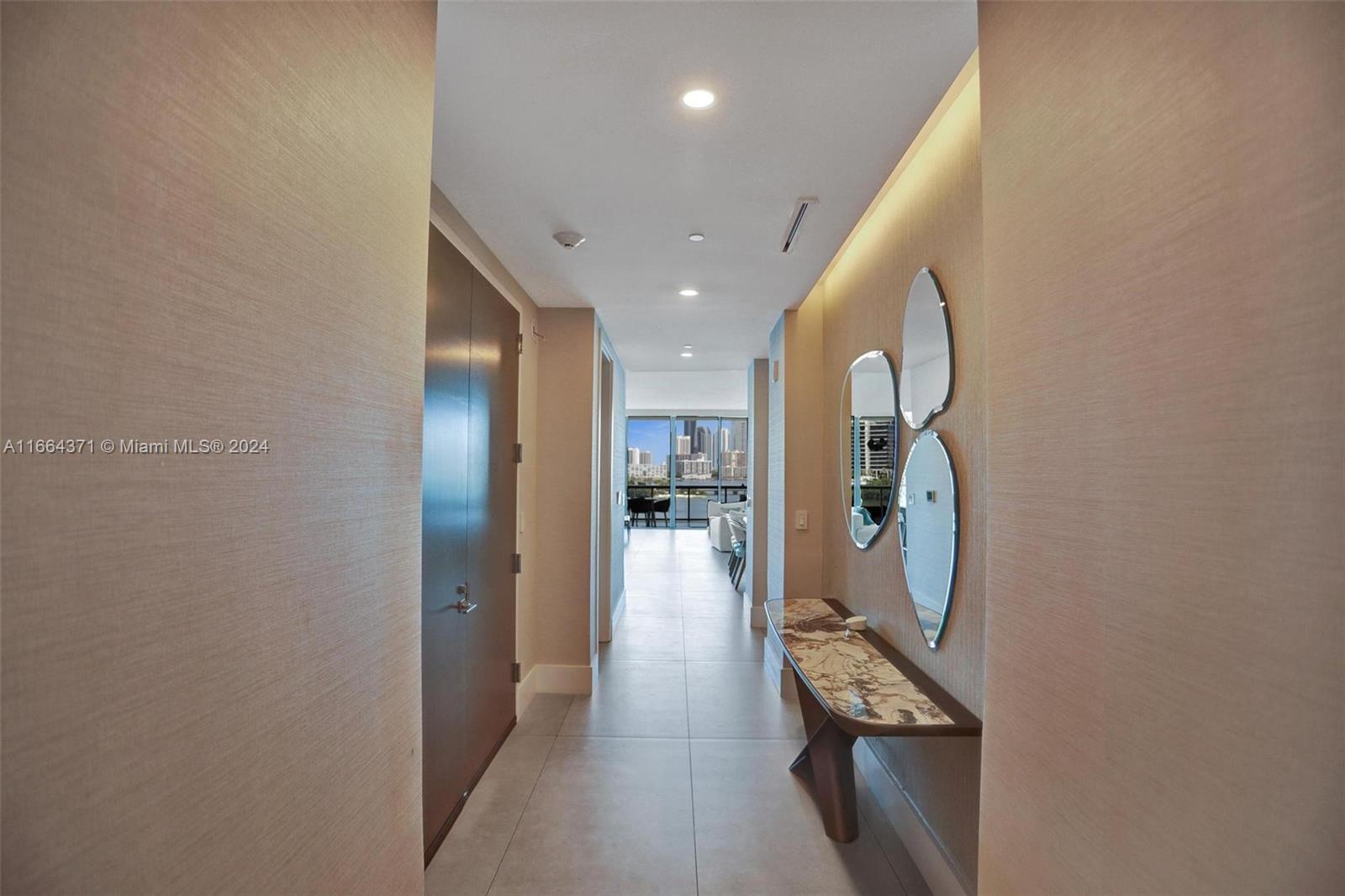 3300 NE 188th St #515, Aventura FL 33180