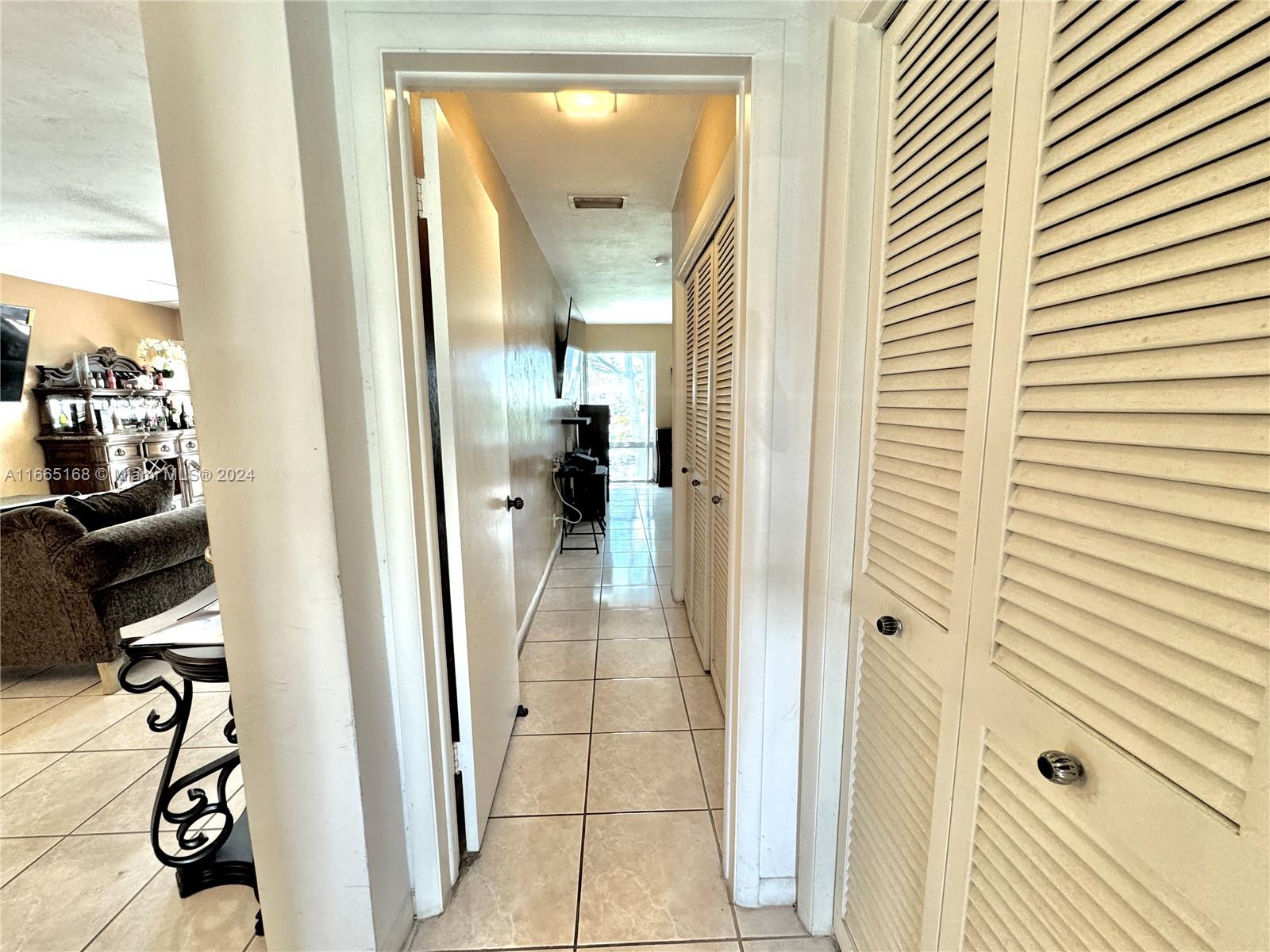 6716 Brookline Dr #6716, Hialeah, Florida image 19