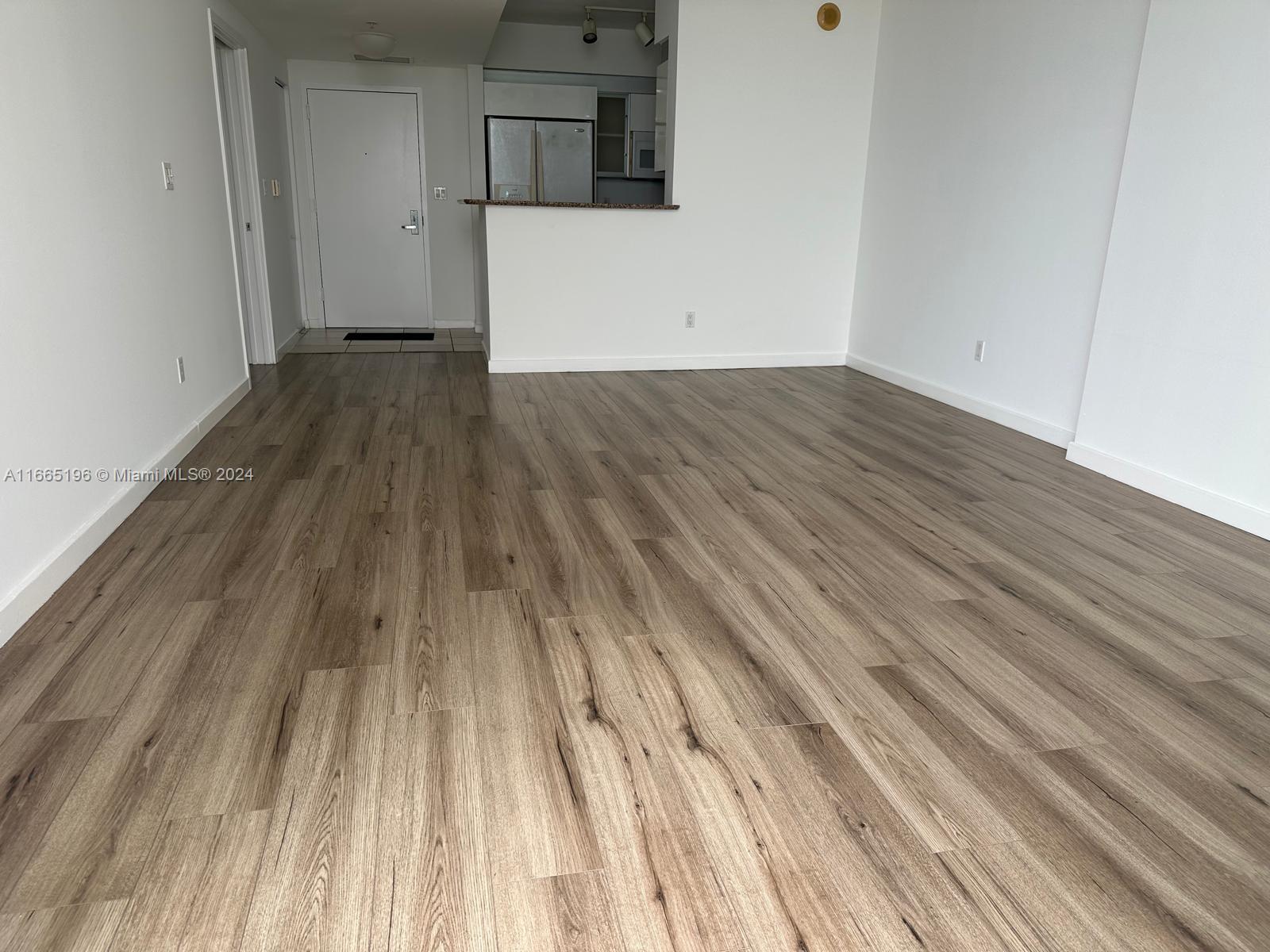 325 S BISCAYNE BL #4324, Miami FL 33131