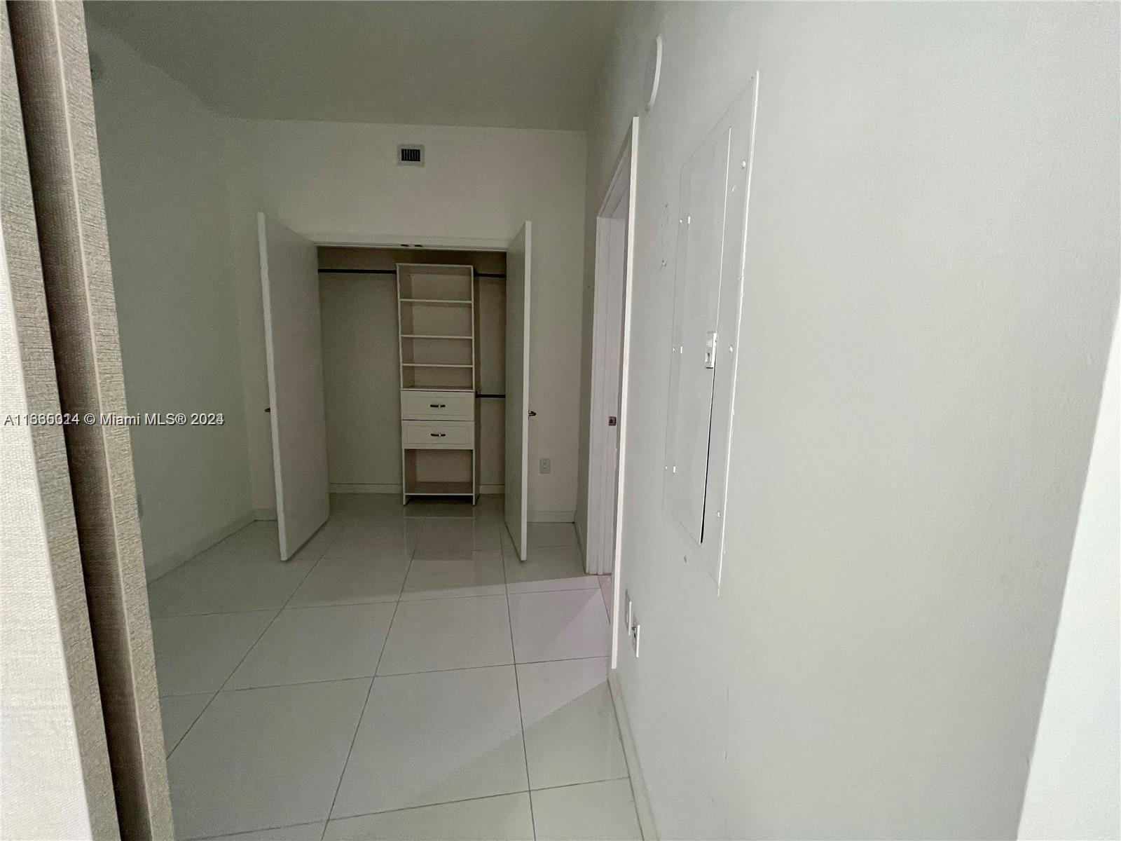 851 NE 1st Ave #3210, Miami FL 33132