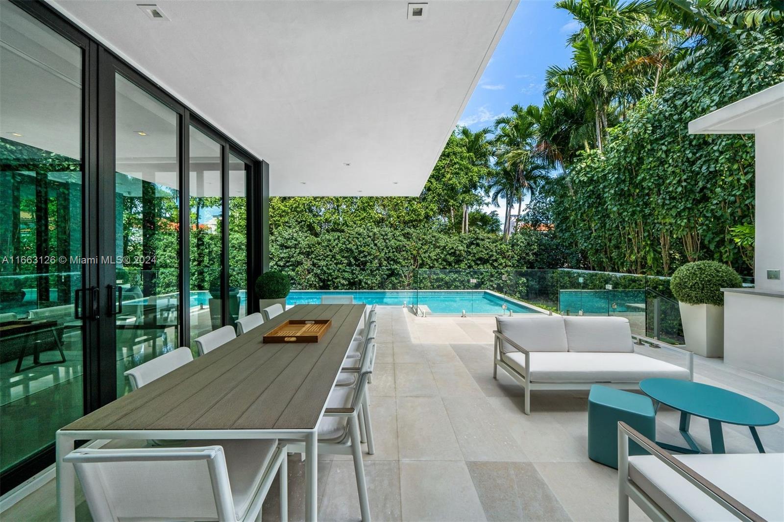 5327 N Bay Rd, Miami Beach, Florida image 5