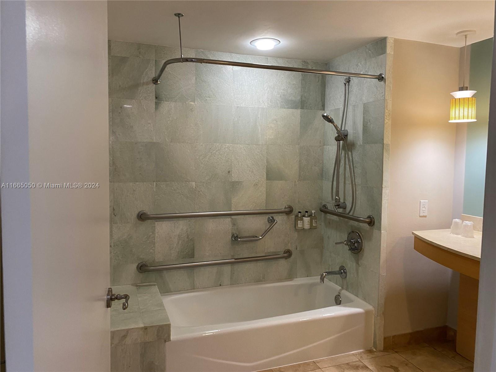 18683 Collins Ave #2103, Sunny Isles Beach, Florida image 18