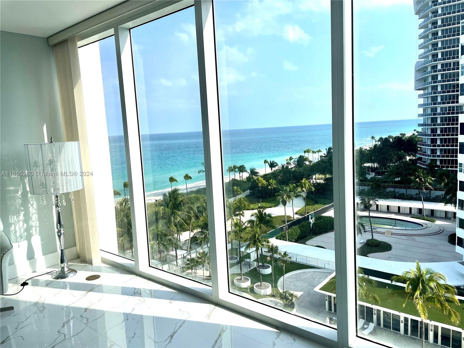 Stunning one bedroom  1.5 baths with breathtaking ocean view. Washer and dryer inside the unit .
Luxurious Condominium with amazing amenities, beach service, market, restaurant, valet parking, lobby attendants 24 hrs.  Walk to Bal harbour Mall and restaurants . Easy to show.