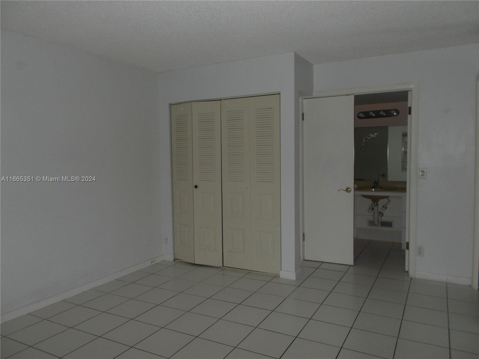 13155 SW 7th Ct #102E, Pembroke Pines, Florida image 12