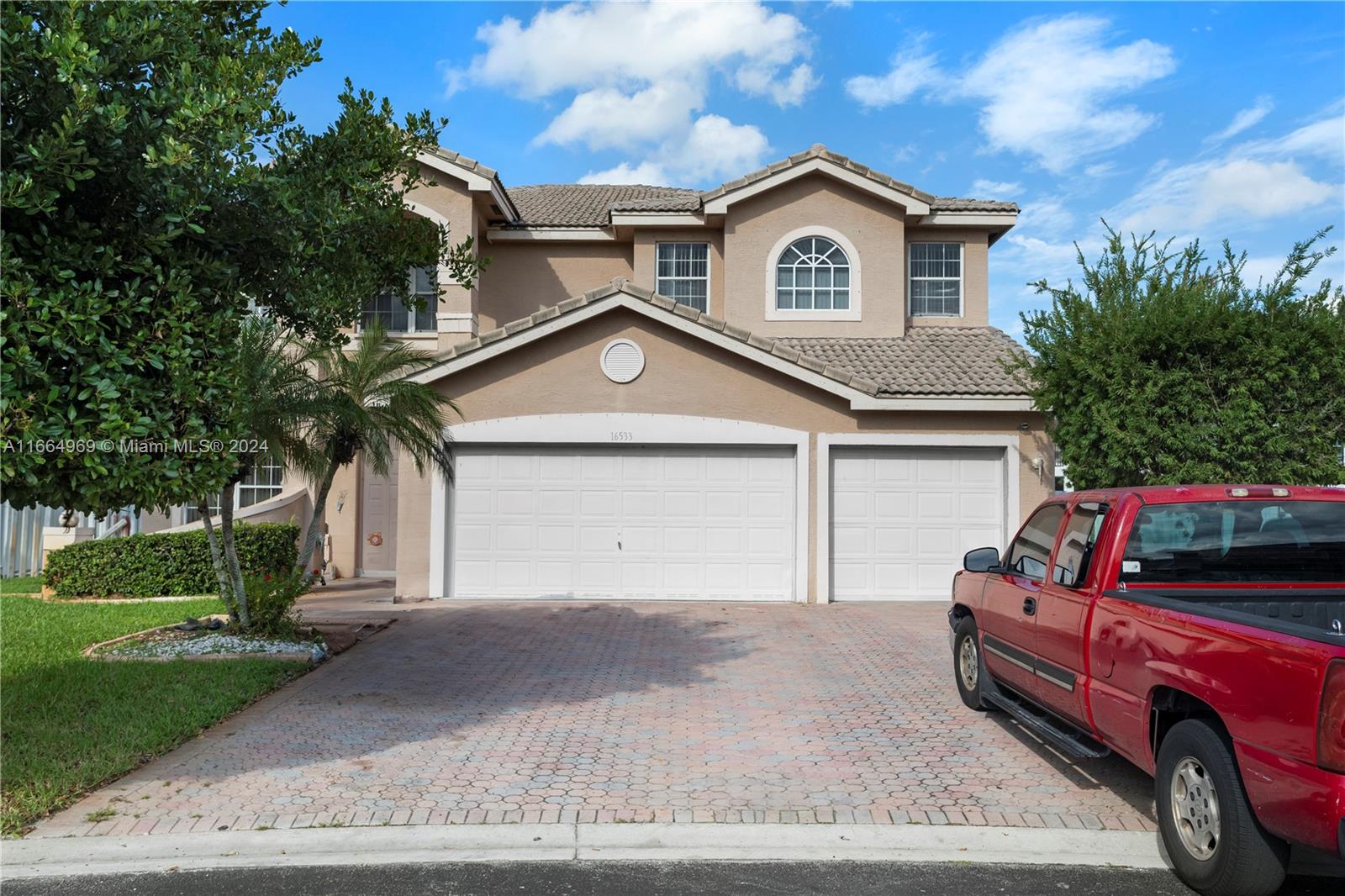 16533 SW 19th St, Miramar, Florida image 2