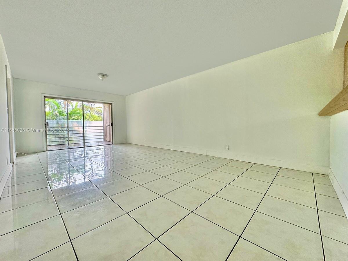 8605 W Sample Rd #209, Coral Springs, Florida image 10