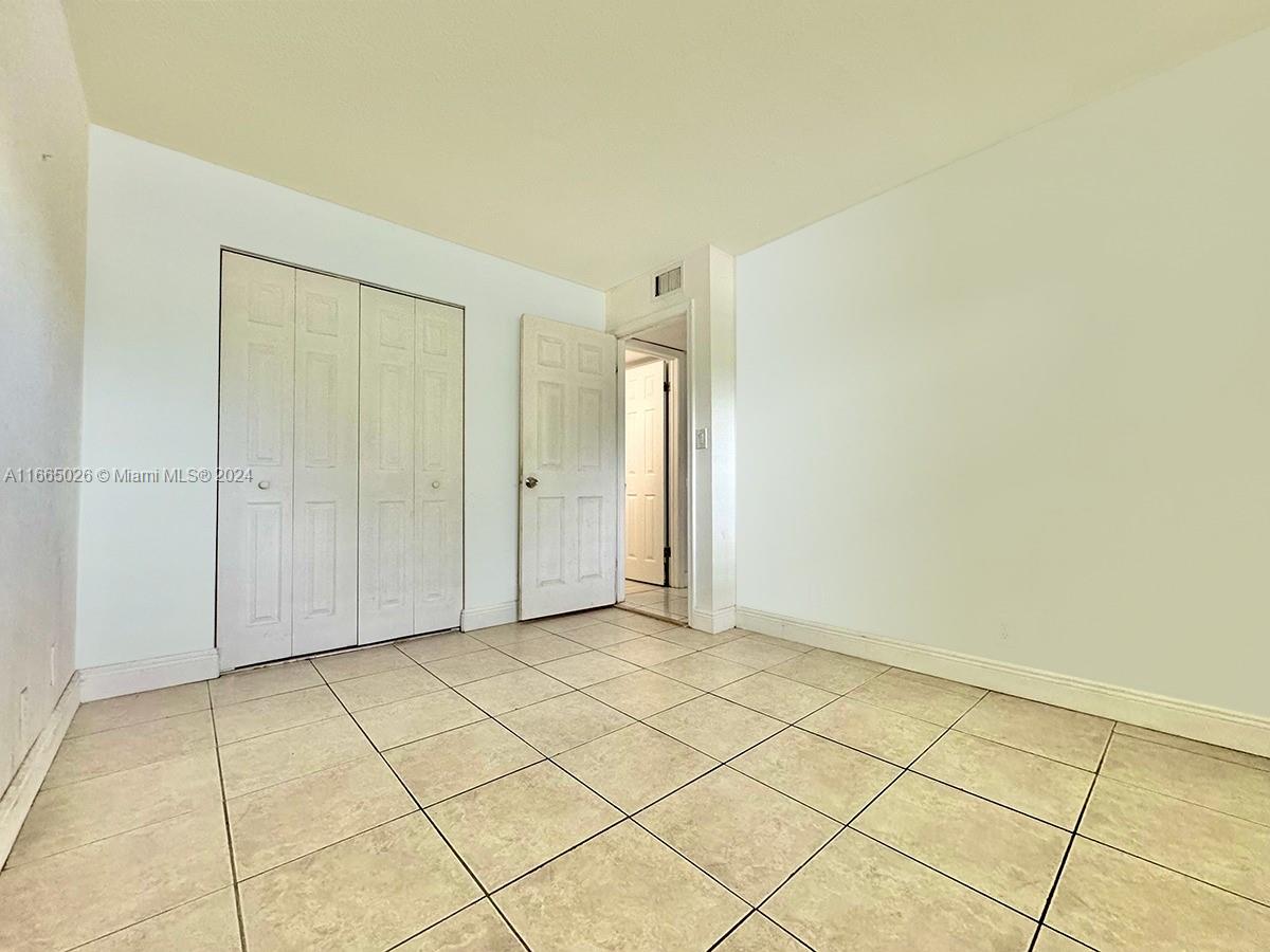 8605 W Sample Rd #209, Coral Springs, Florida image 7