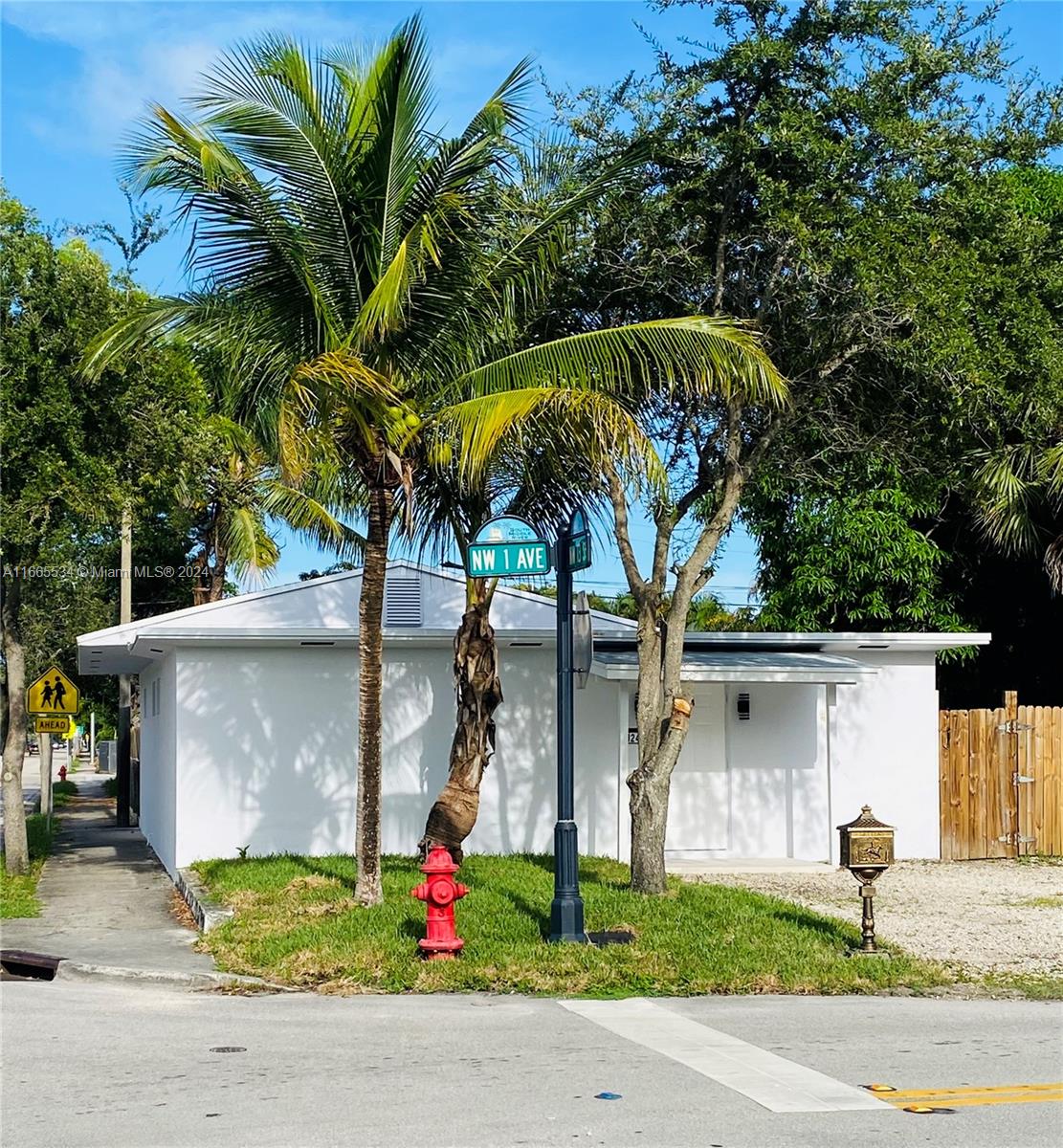 1244 NW 1st Ave, Fort Lauderdale, Florida image 2