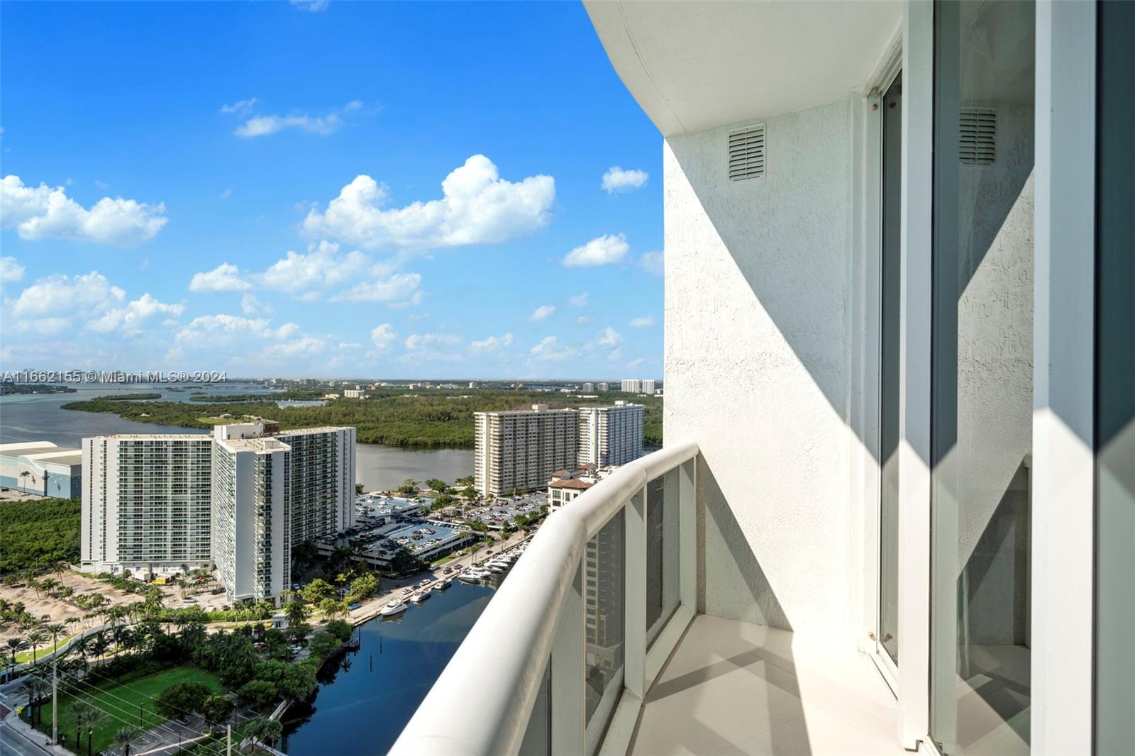 16001 Collins Ave #2706, Sunny Isles Beach FL 33160