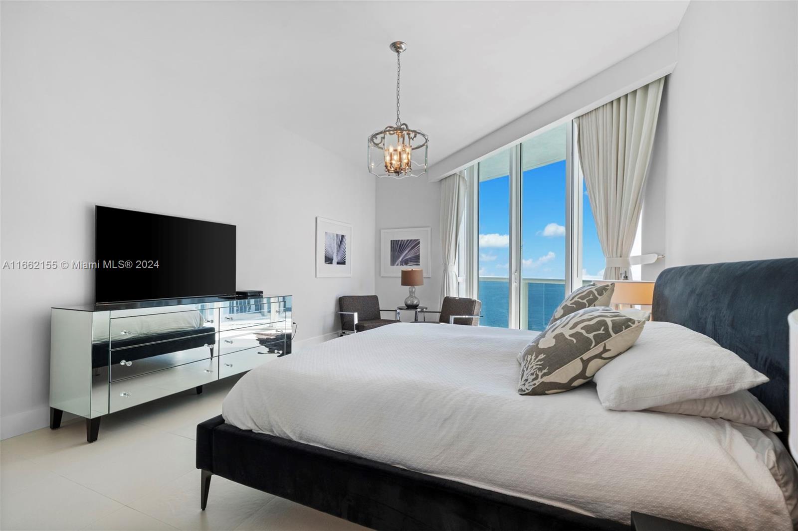 16001 Collins Ave #2706, Sunny Isles Beach FL 33160