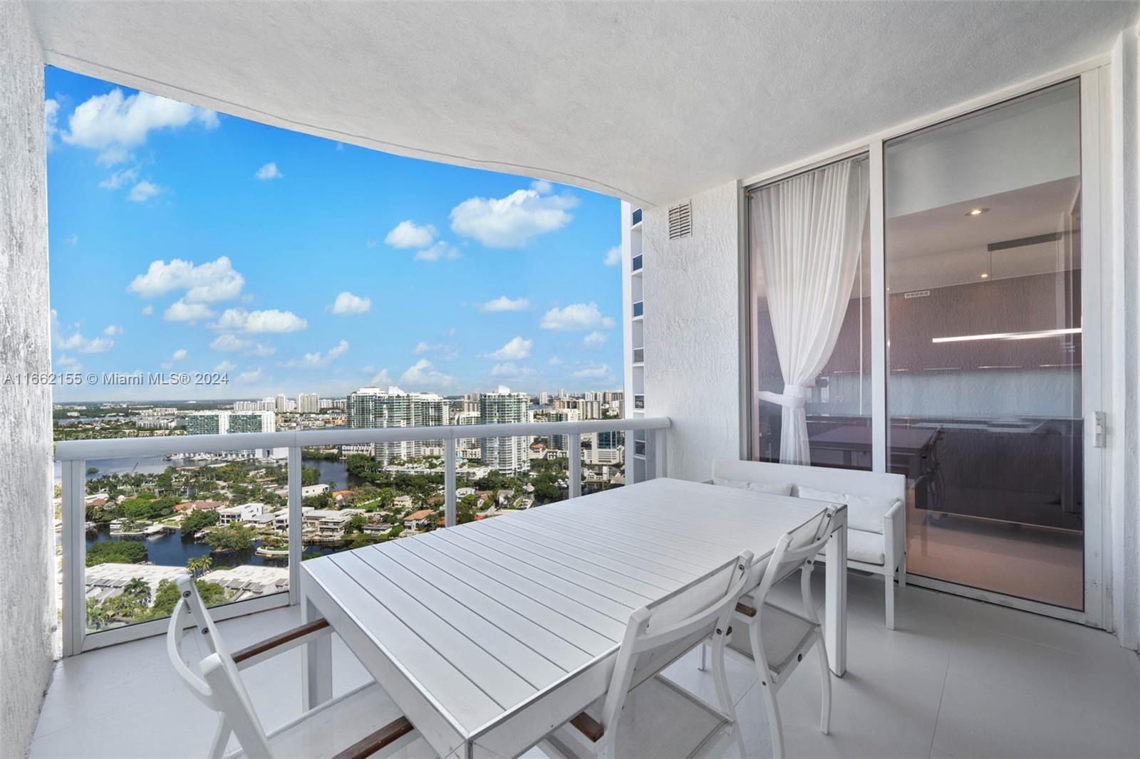 16001 Collins Ave #2706, Sunny Isles Beach FL 33160