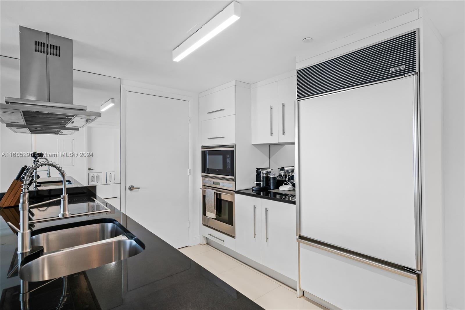 495 Brickell Ave #2011, Miami FL 33131