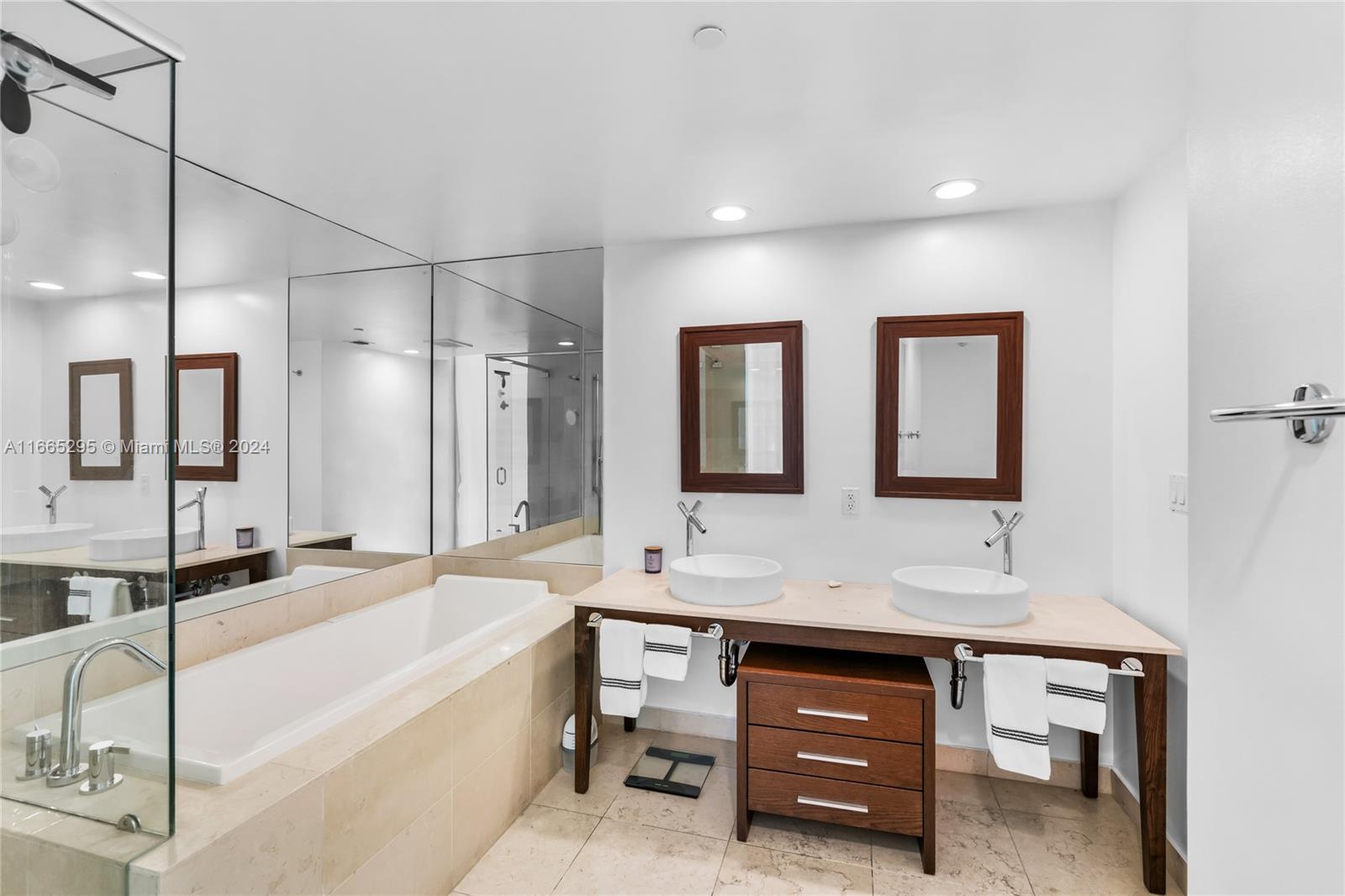 495 Brickell Ave #2011, Miami FL 33131