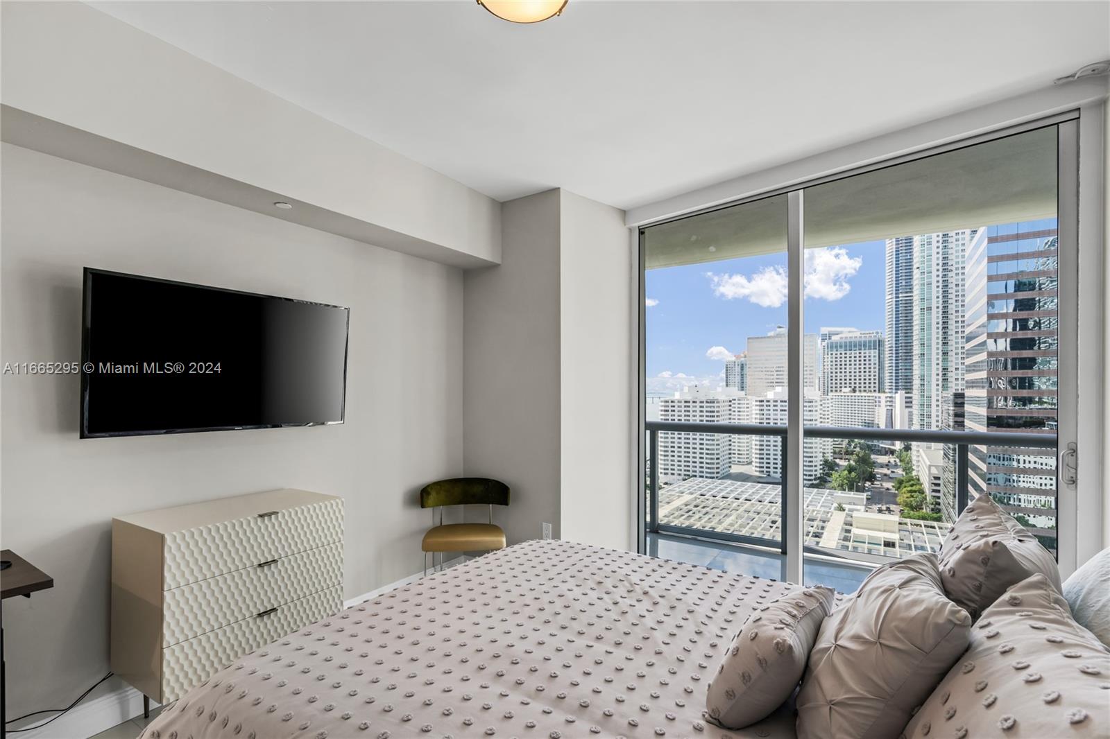 495 Brickell Ave #2011, Miami FL 33131