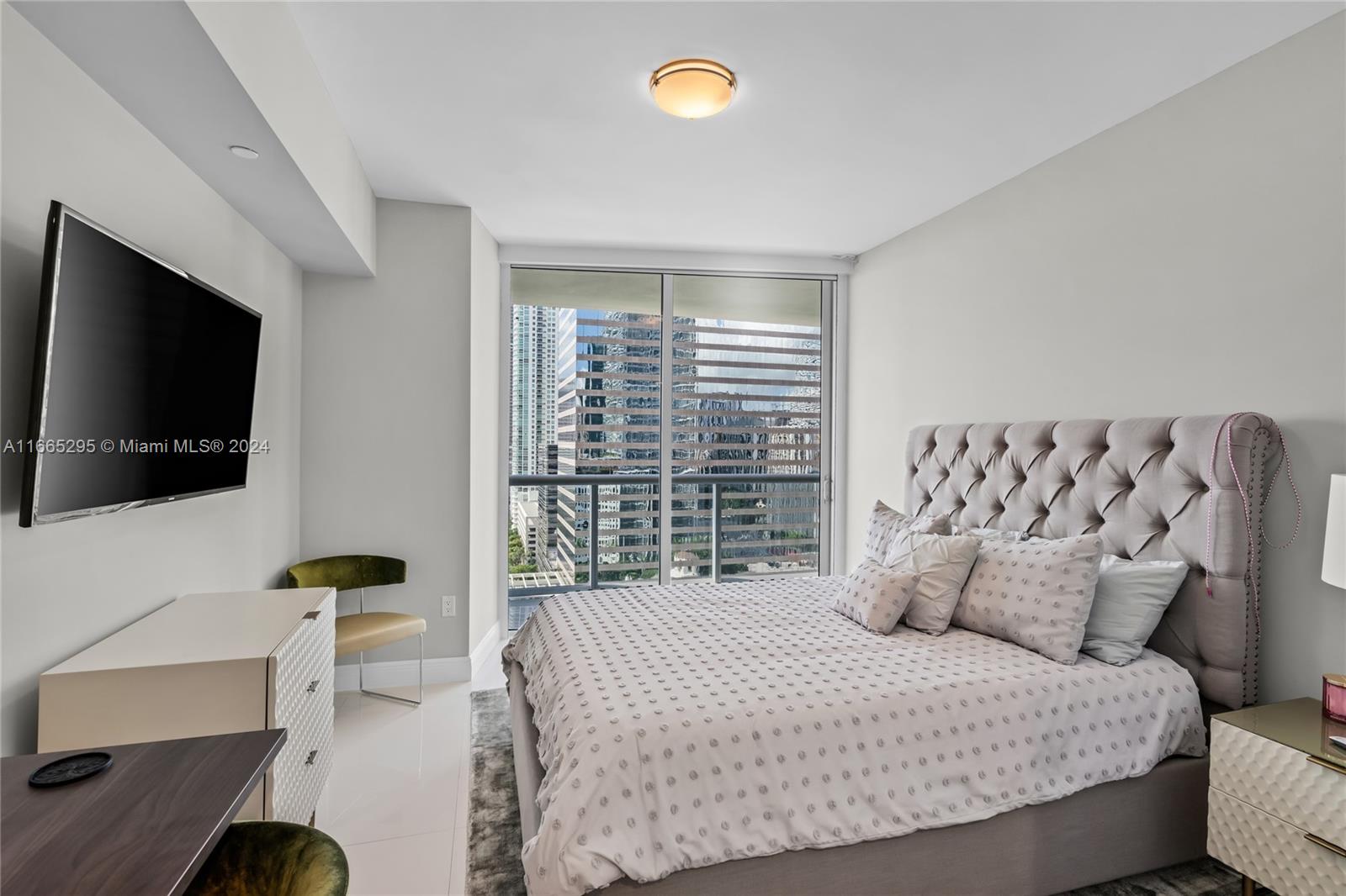 495 Brickell Ave #2011, Miami FL 33131