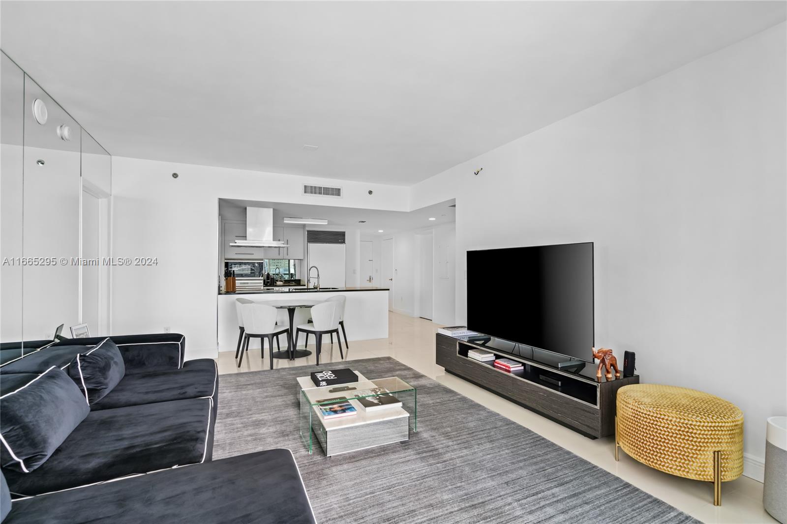 495 Brickell Ave #2011, Miami FL 33131