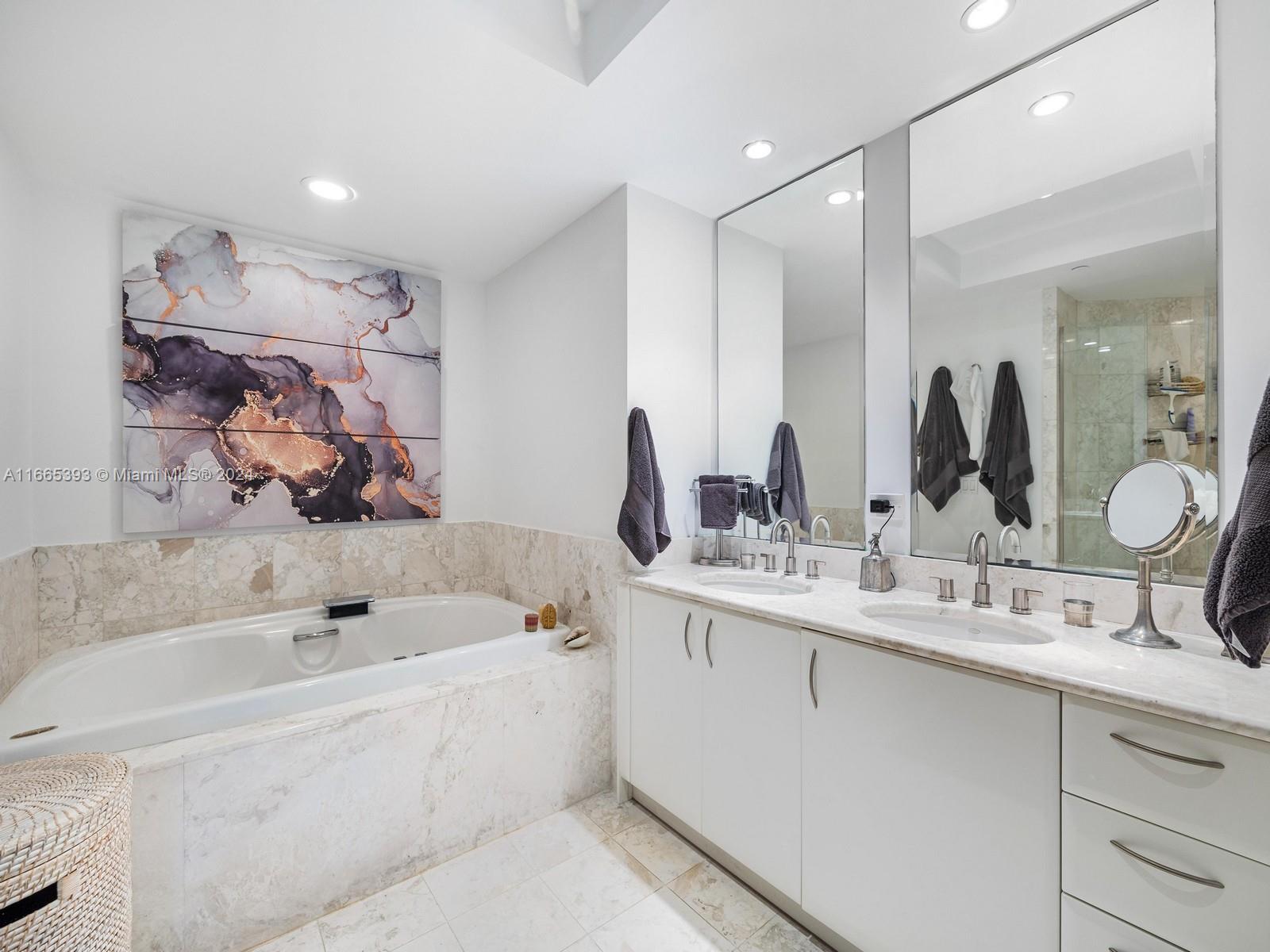 1331 Brickell Bay Dr #2711, Miami FL 33131