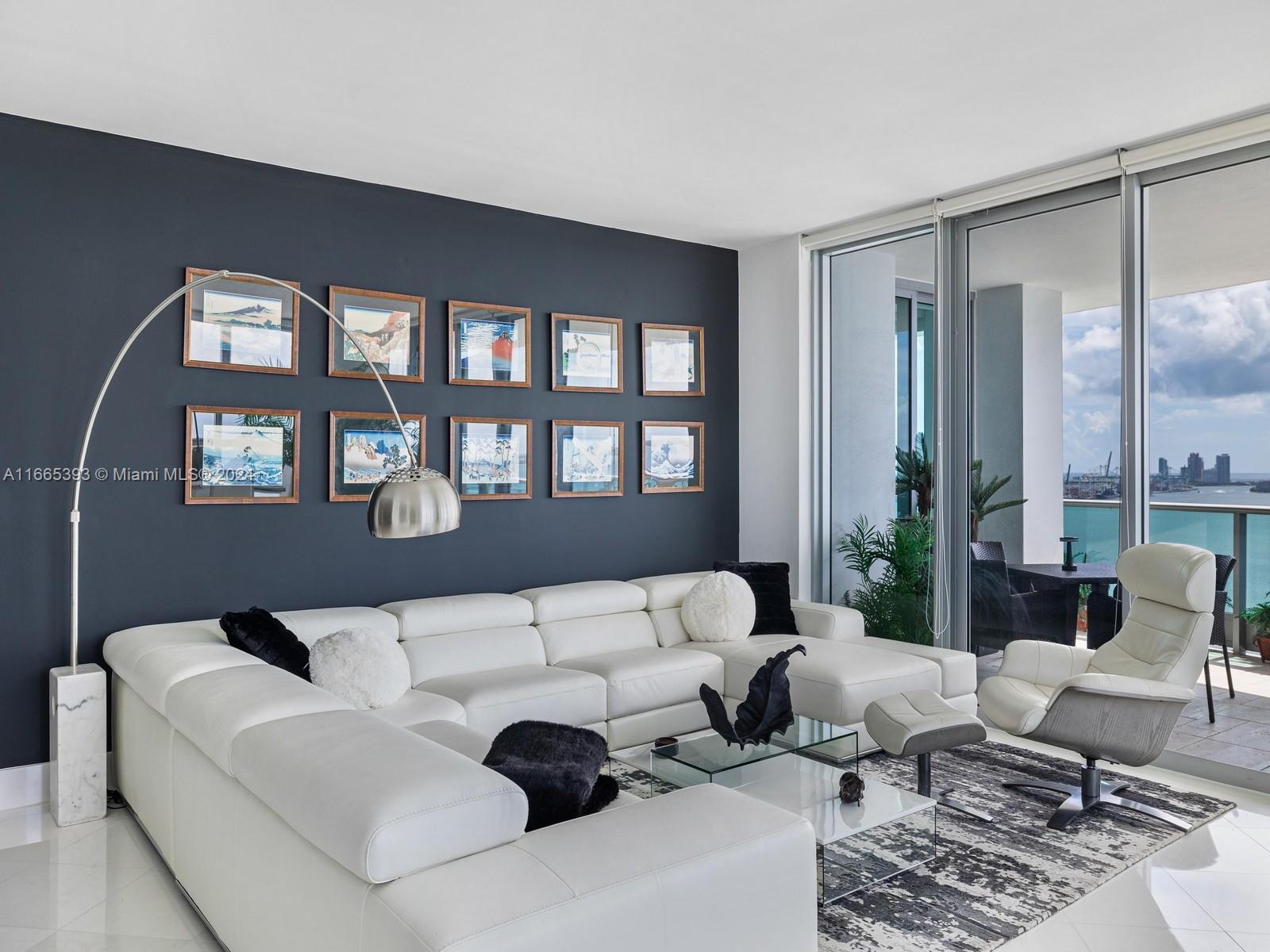 1331 Brickell Bay Dr #2711, Miami FL 33131