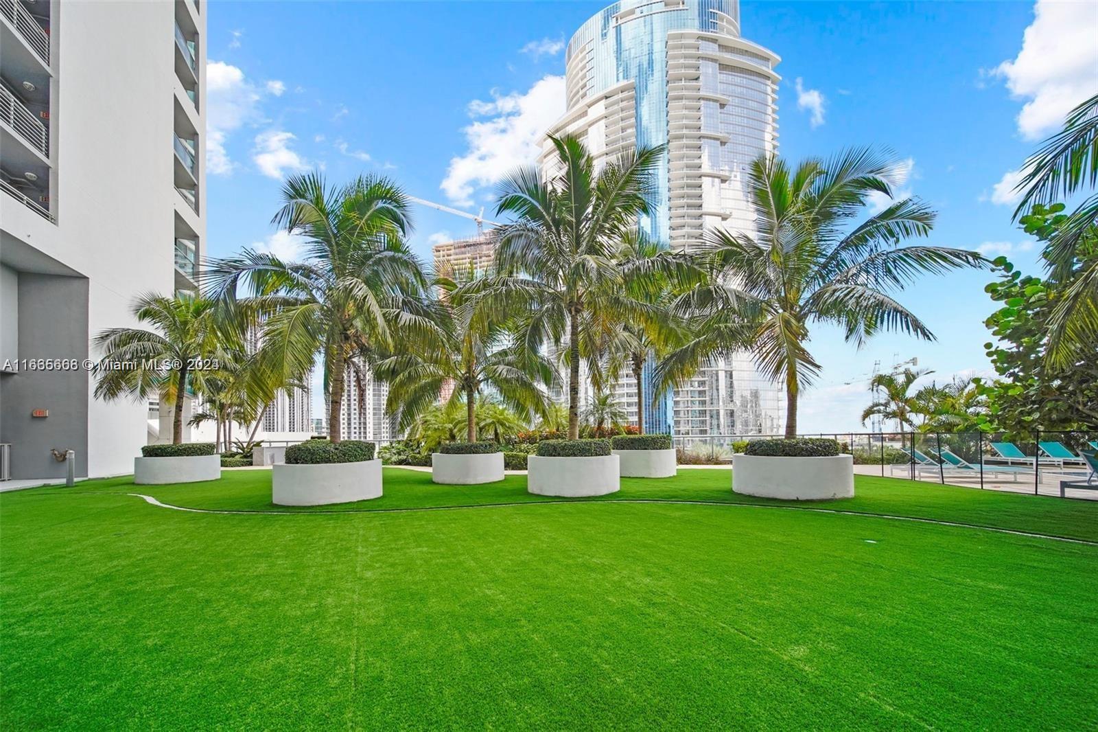 888 Biscayne Blvd #3601, Miami FL 33132