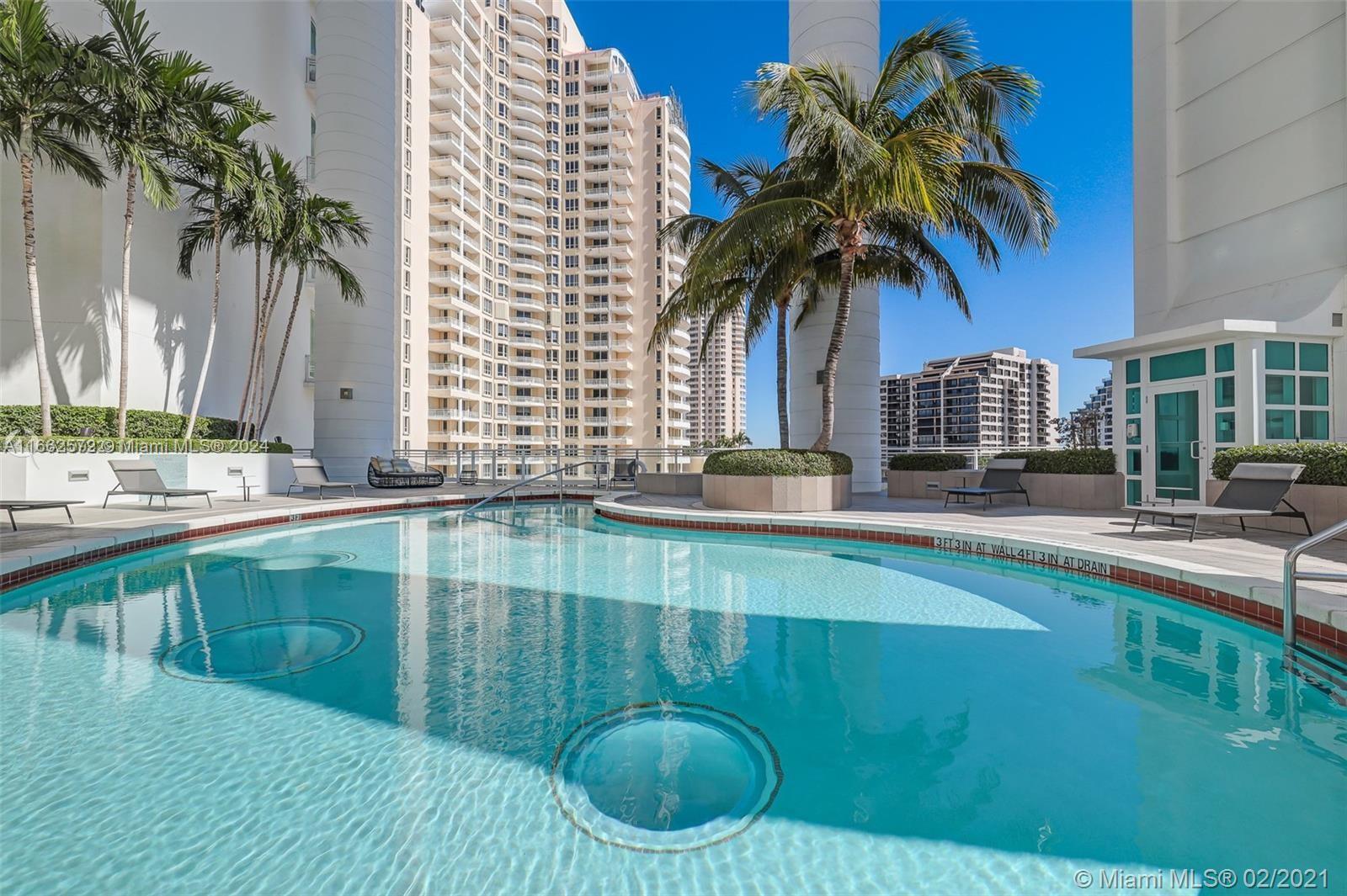 900 Brickell Key Blvd #PH3401, Miami FL 33131